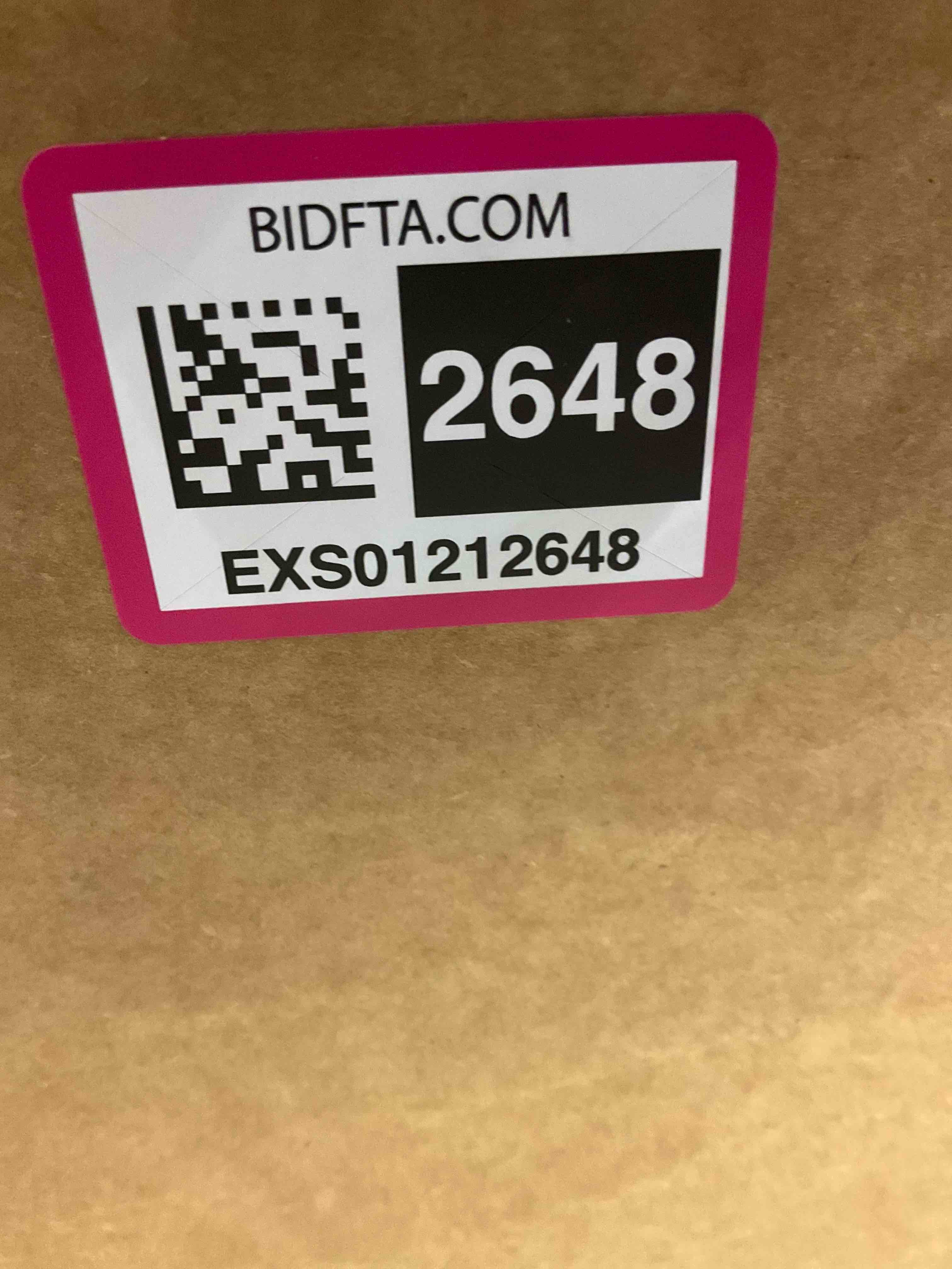https://s3.amazonaws.com/lotting-images-prod/BargainHunt/EXS01212648_1710960334472.jpeg