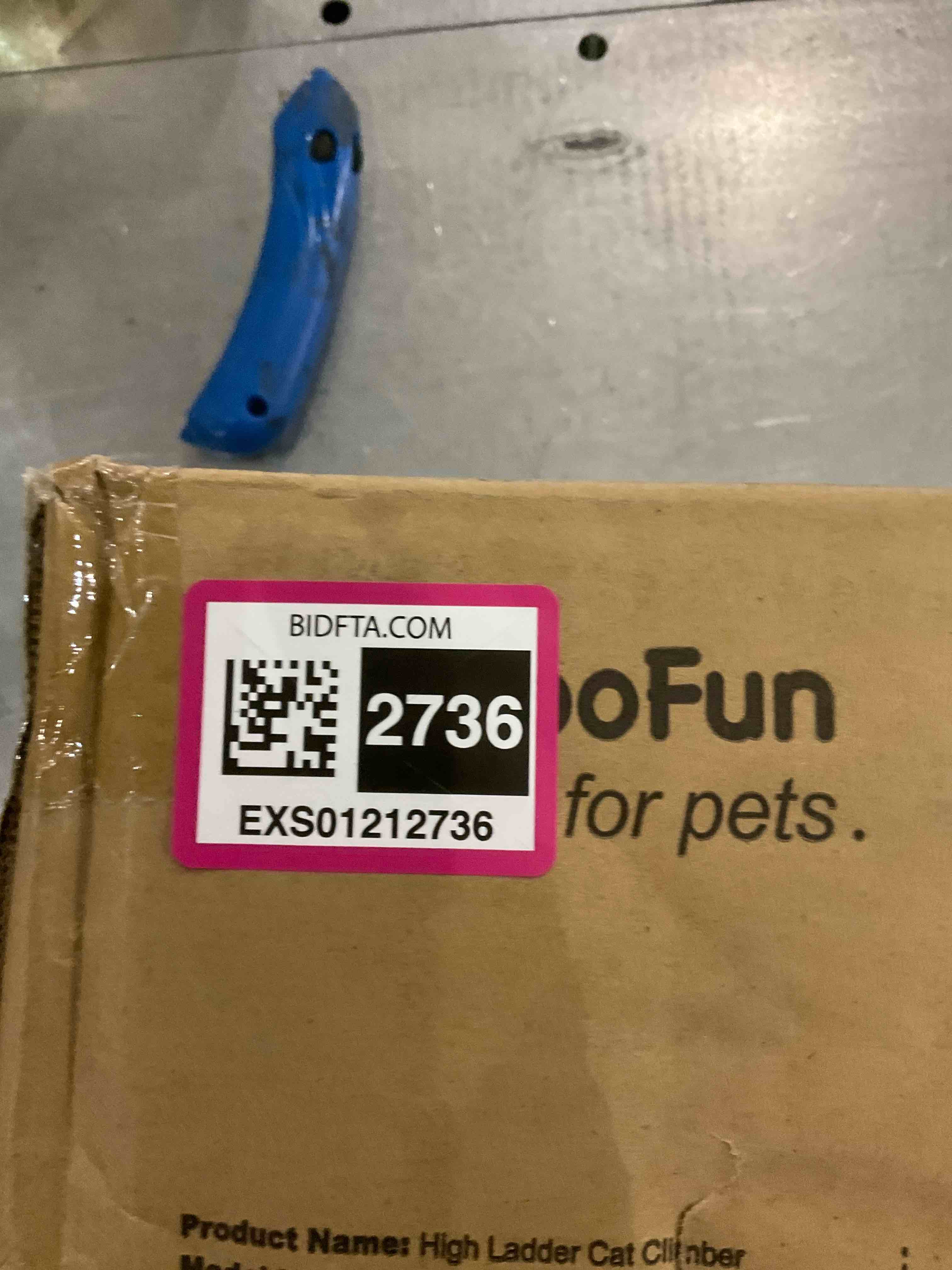https://s3.amazonaws.com/lotting-images-prod/BargainHunt/EXS01212736_1711110034643.jpeg