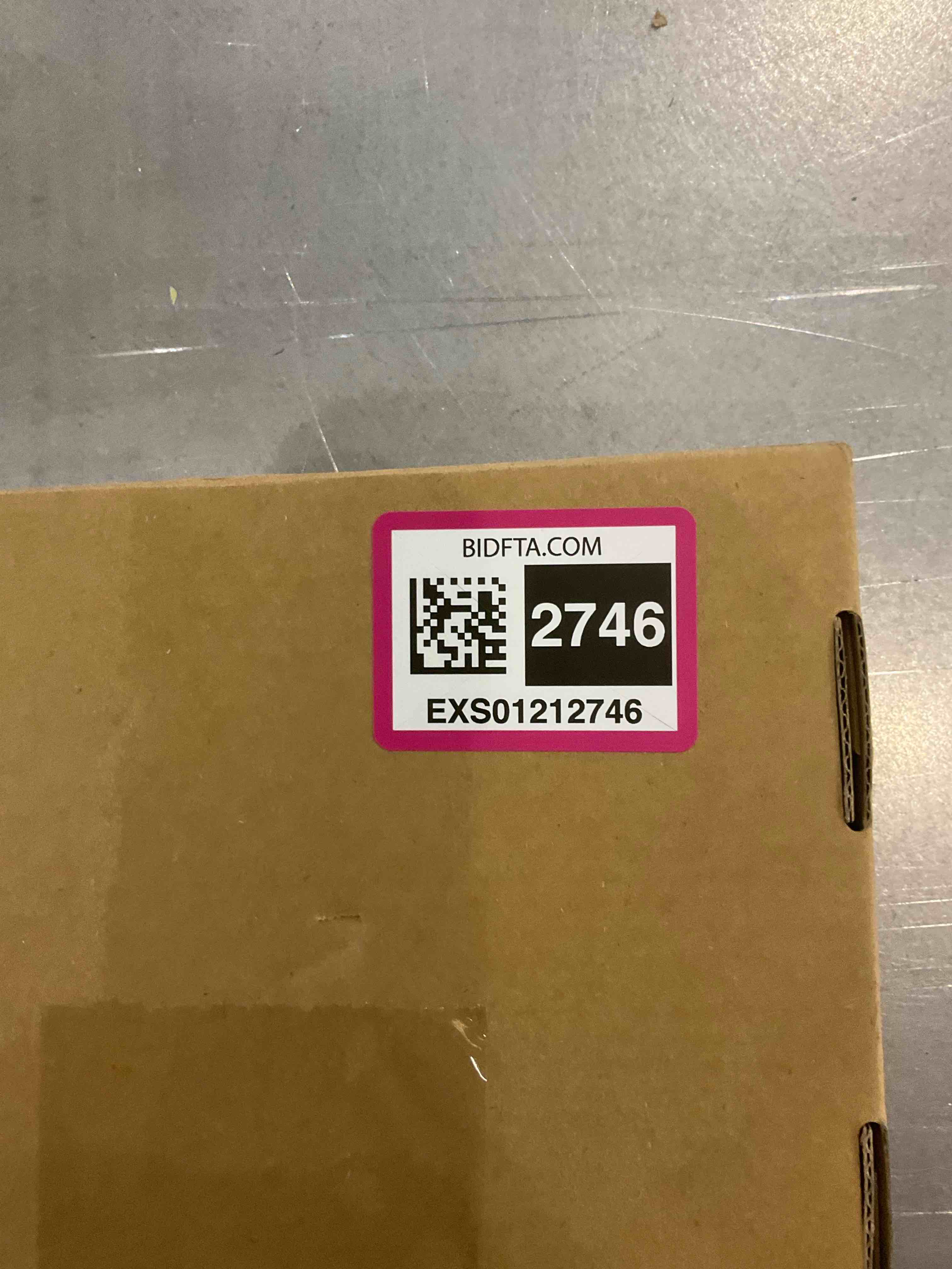 https://s3.amazonaws.com/lotting-images-prod/BargainHunt/EXS01212746_1711111439801.jpeg