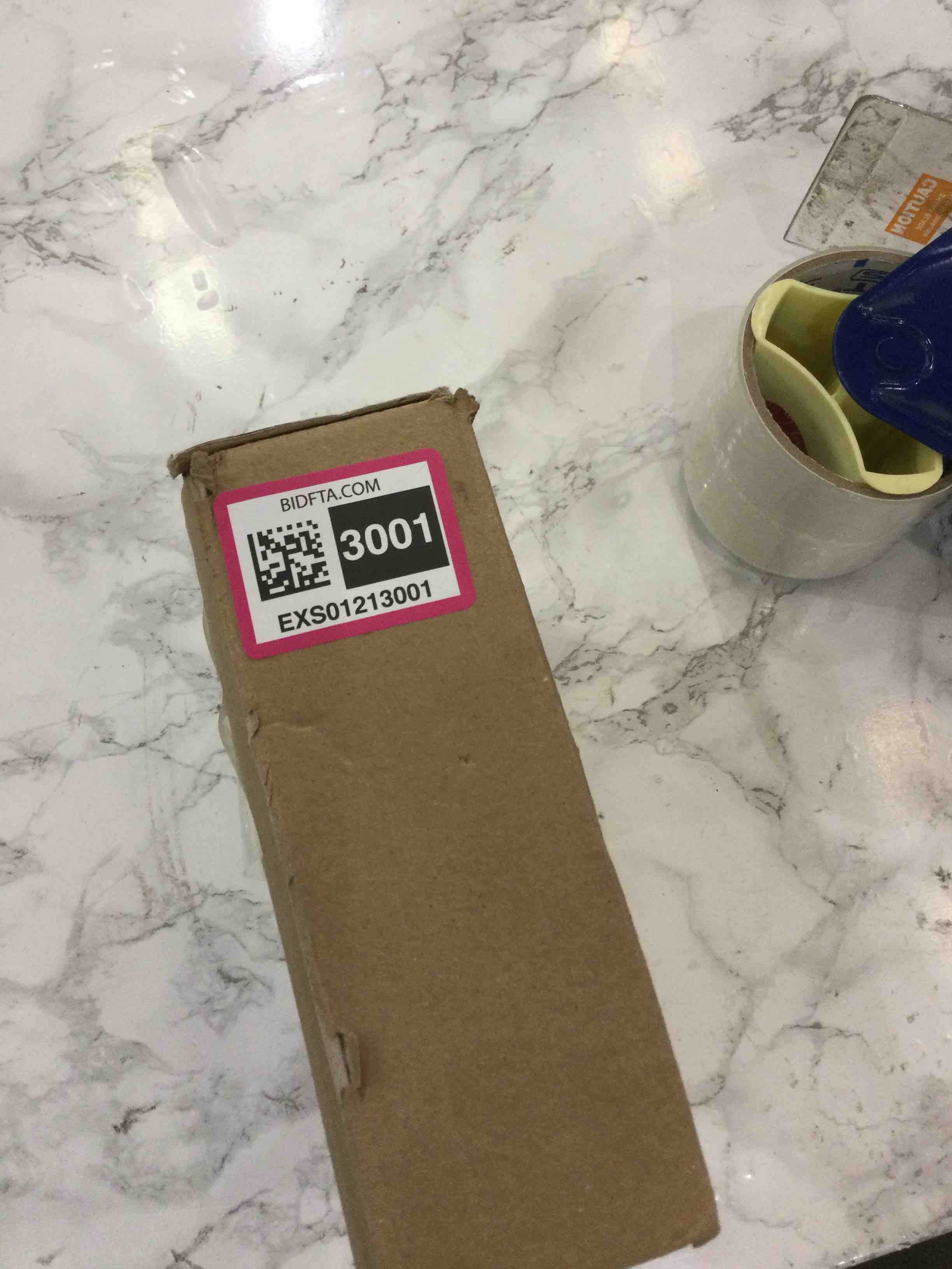 https://s3.amazonaws.com/lotting-images-prod/BargainHunt/EXS01213001_1711391461272.jpeg