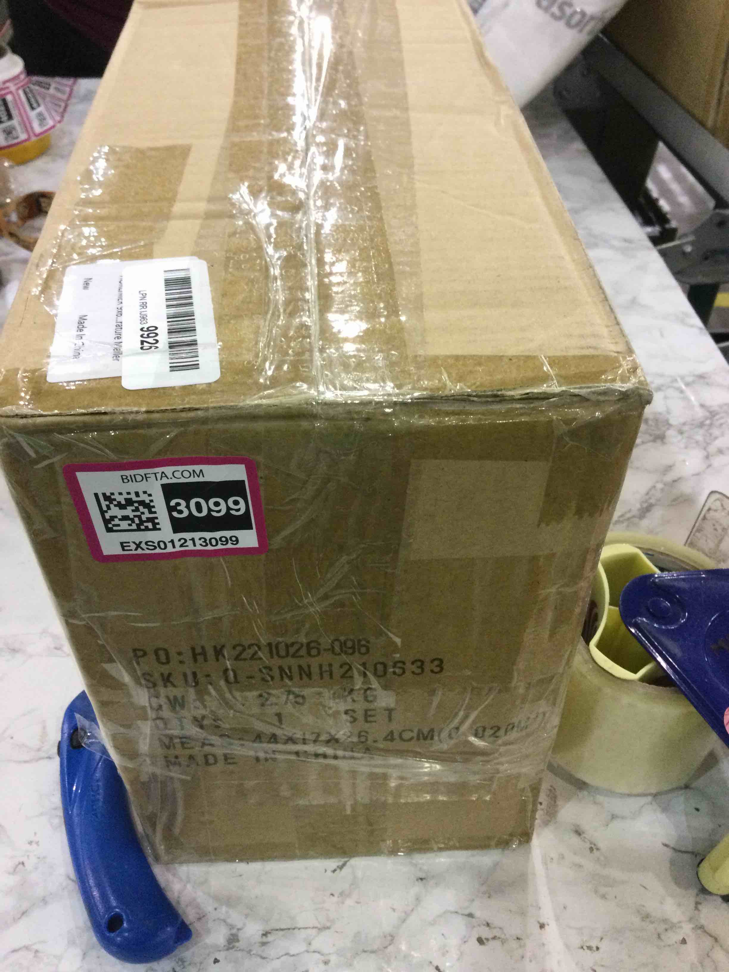 https://s3.amazonaws.com/lotting-images-prod/BargainHunt/EXS01213099_1711461023664.jpeg