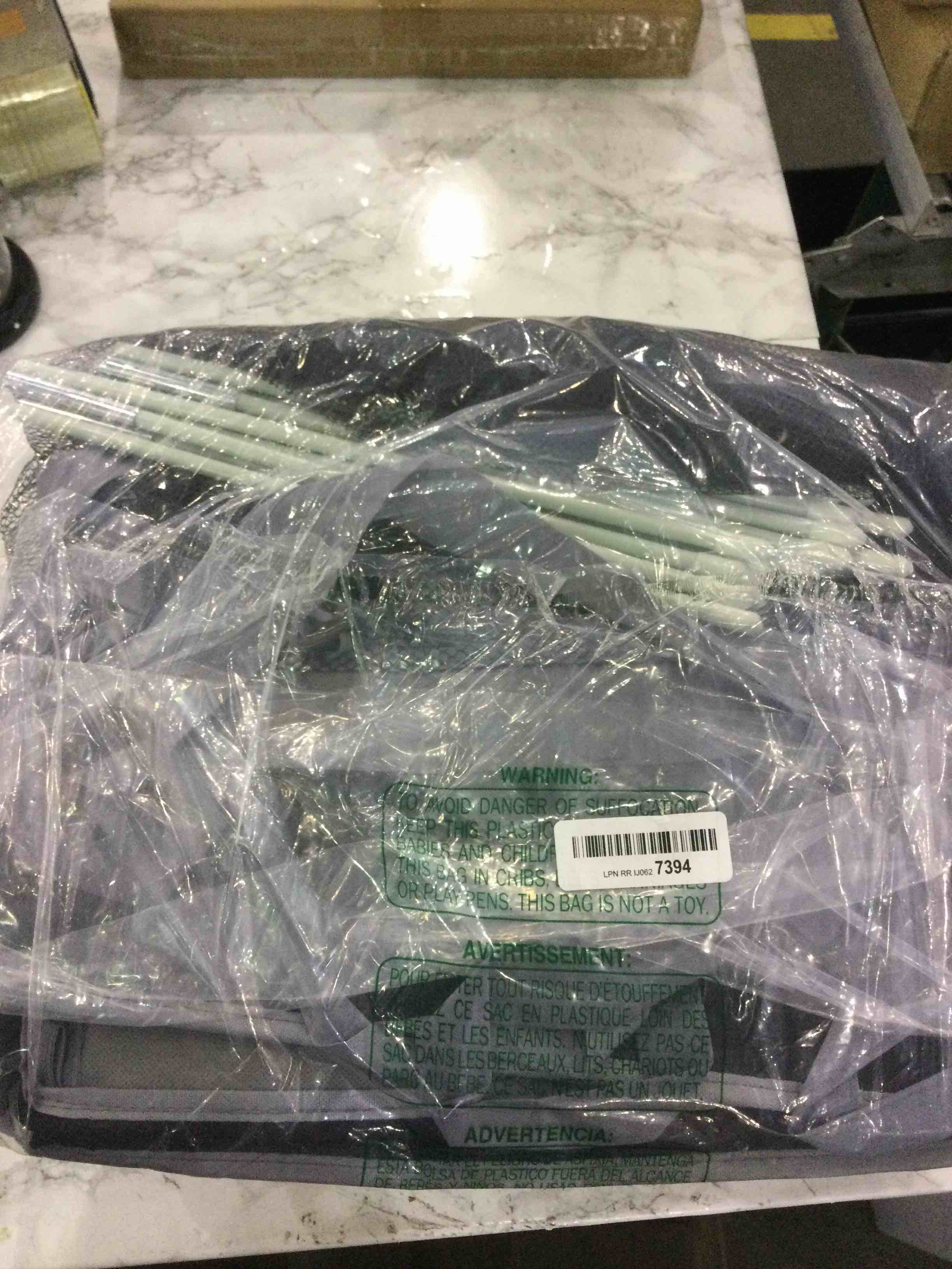 https://s3.amazonaws.com/lotting-images-prod/BargainHunt/EXS01213263_1711539961415.jpeg