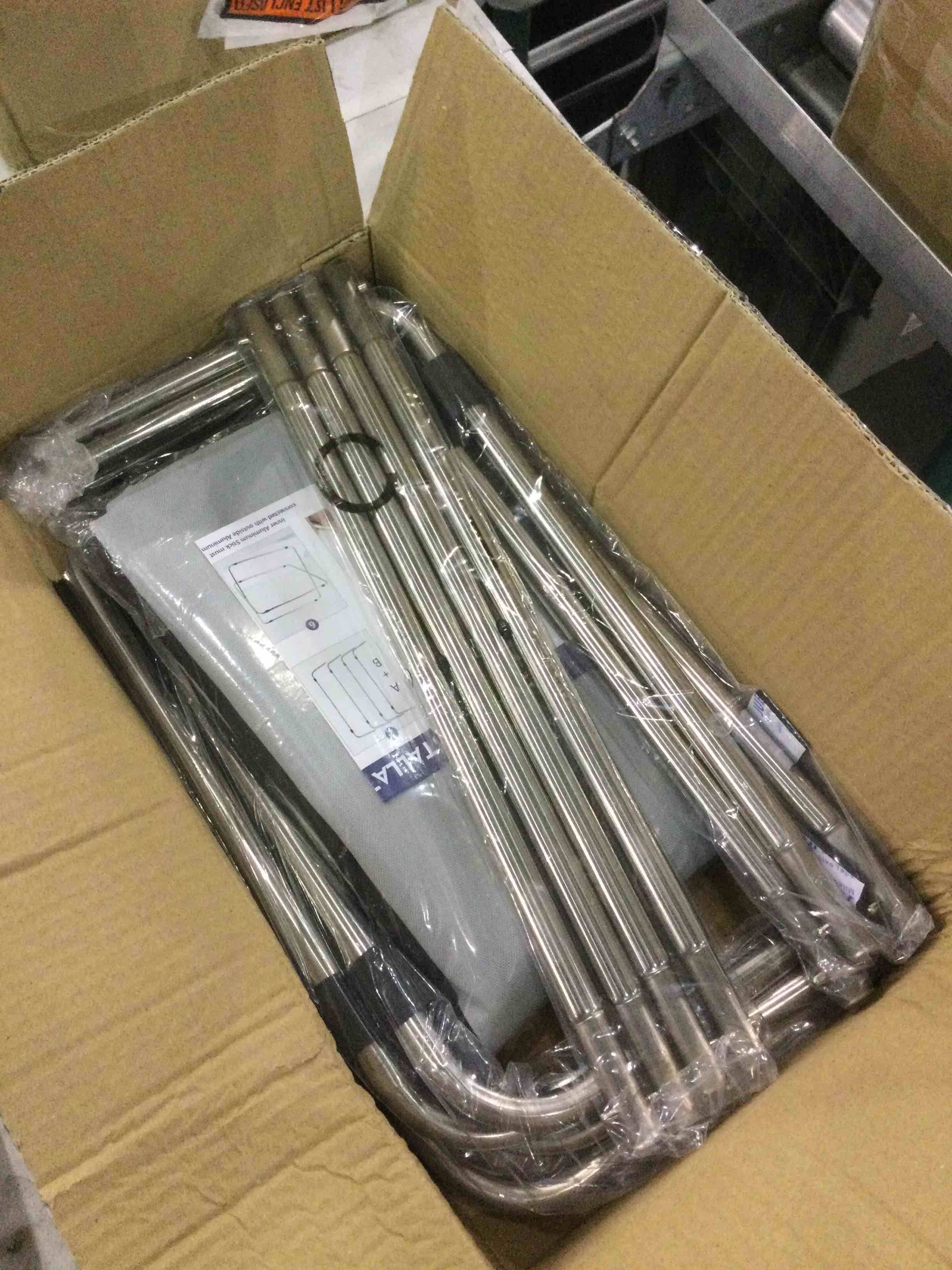 https://s3.amazonaws.com/lotting-images-prod/BargainHunt/EXS01213273_1711540931327.jpeg