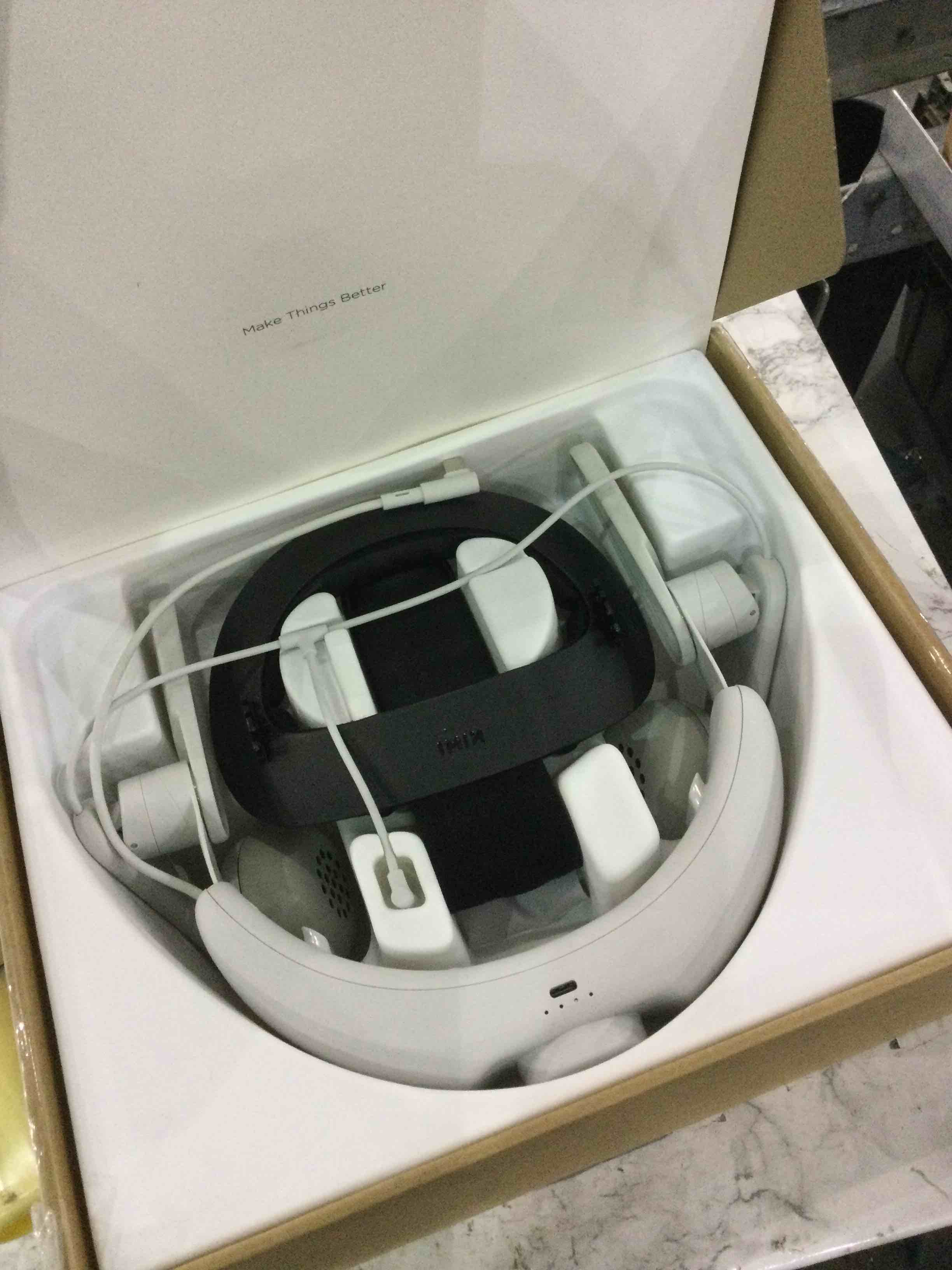 https://s3.amazonaws.com/lotting-images-prod/BargainHunt/EXS01213276_1711541139370.jpeg