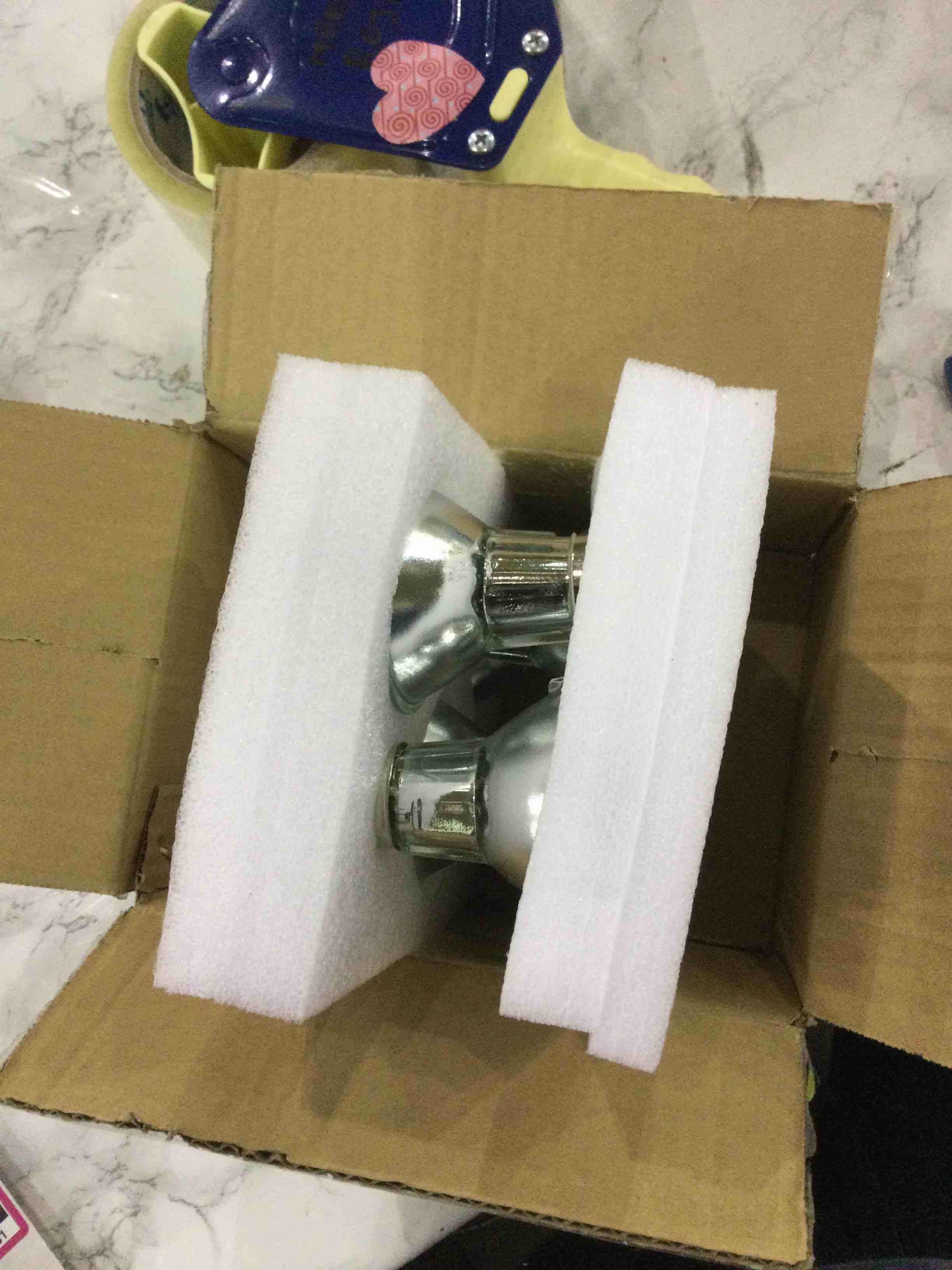 https://s3.amazonaws.com/lotting-images-prod/BargainHunt/EXS01213281_1711541756185.jpeg