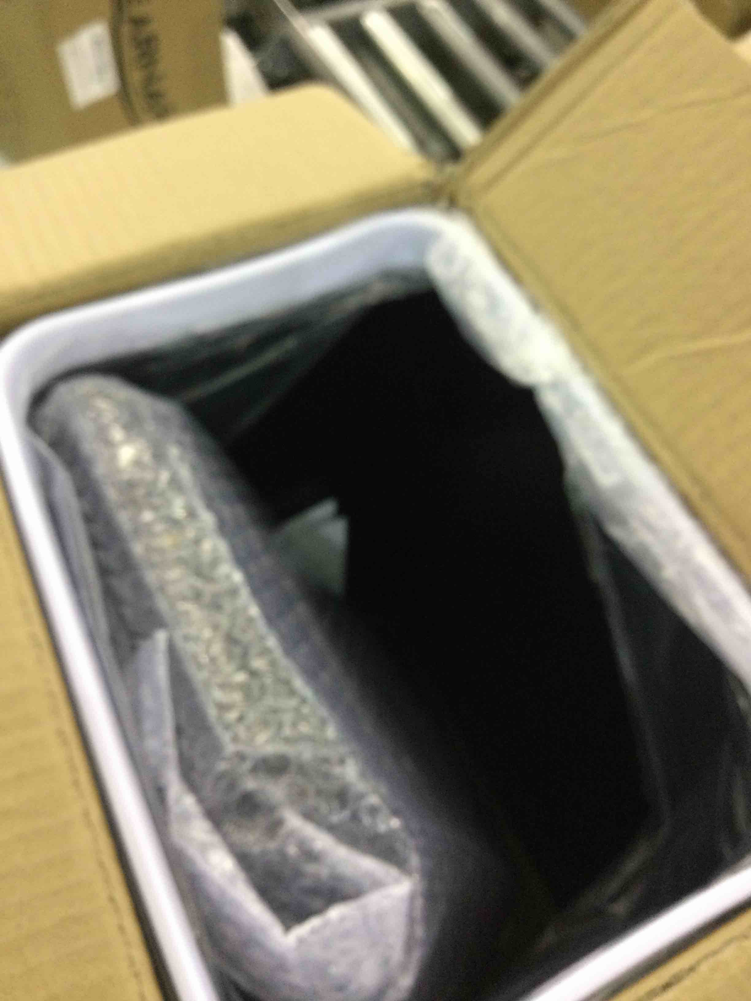 https://s3.amazonaws.com/lotting-images-prod/BargainHunt/EXS01213463_1711629093820.jpeg