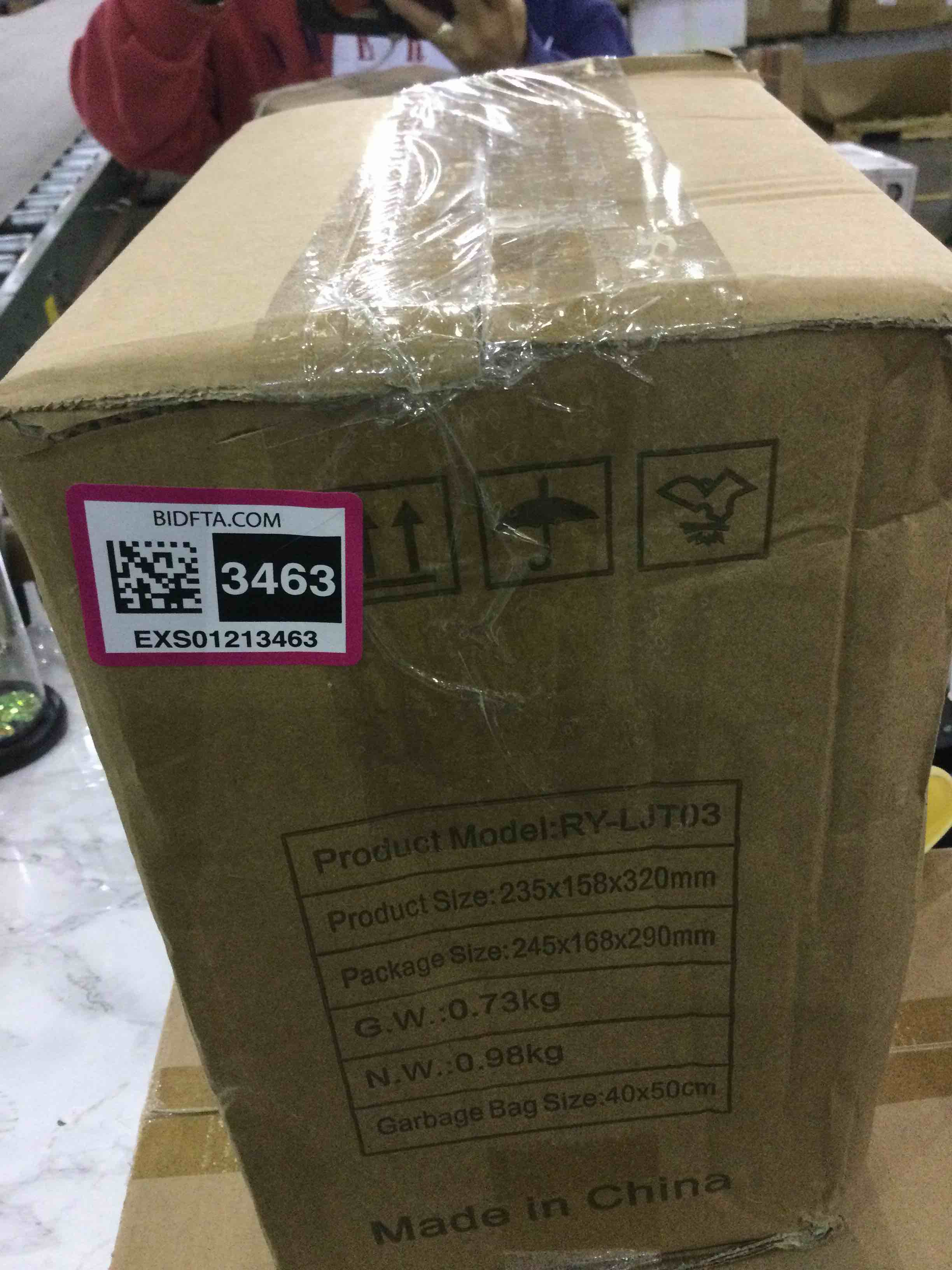 https://s3.amazonaws.com/lotting-images-prod/BargainHunt/EXS01213463_1711629110008.jpeg