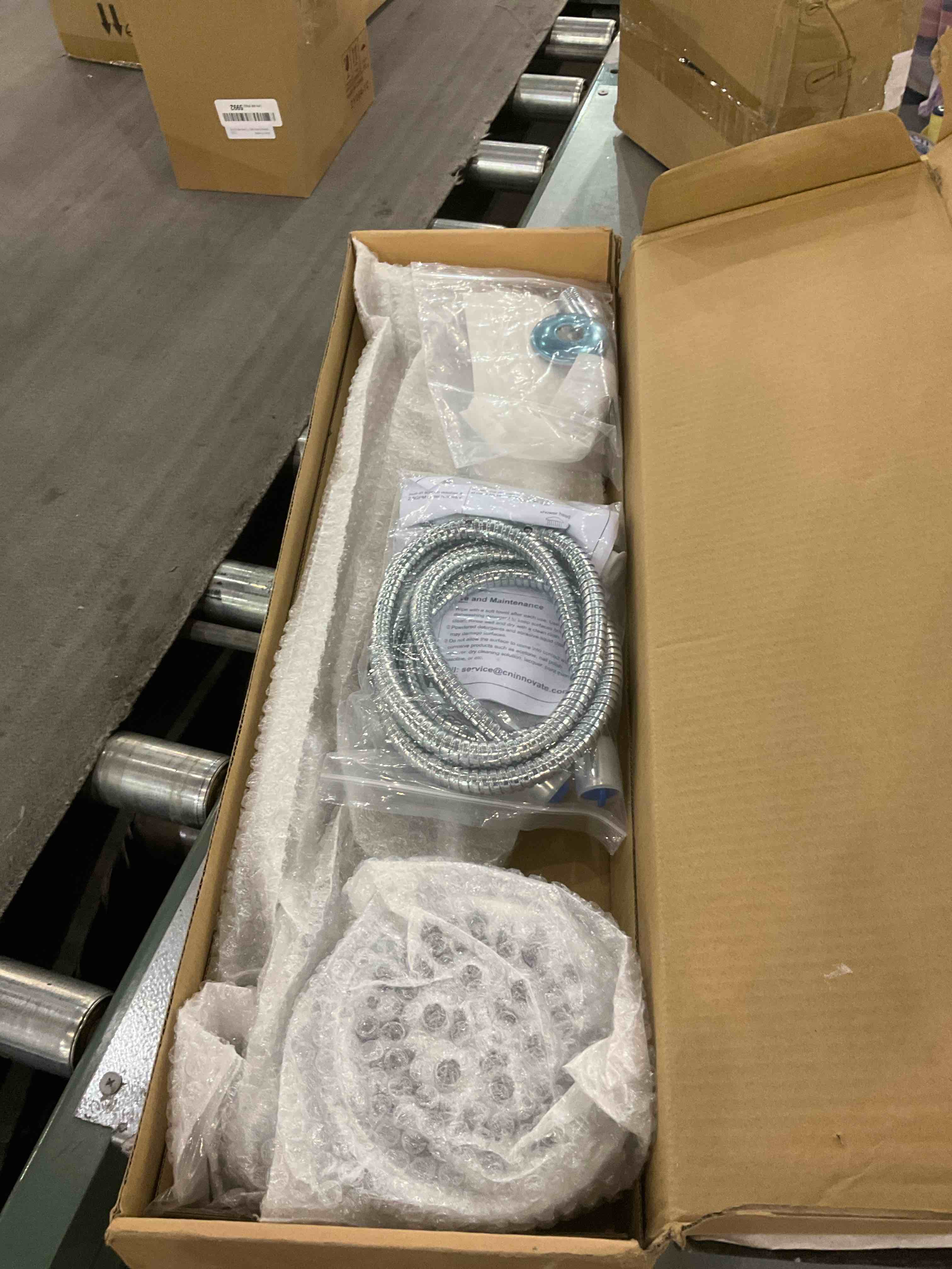 https://s3.amazonaws.com/lotting-images-prod/BargainHunt/EXS01213782_1711109511860.jpeg
