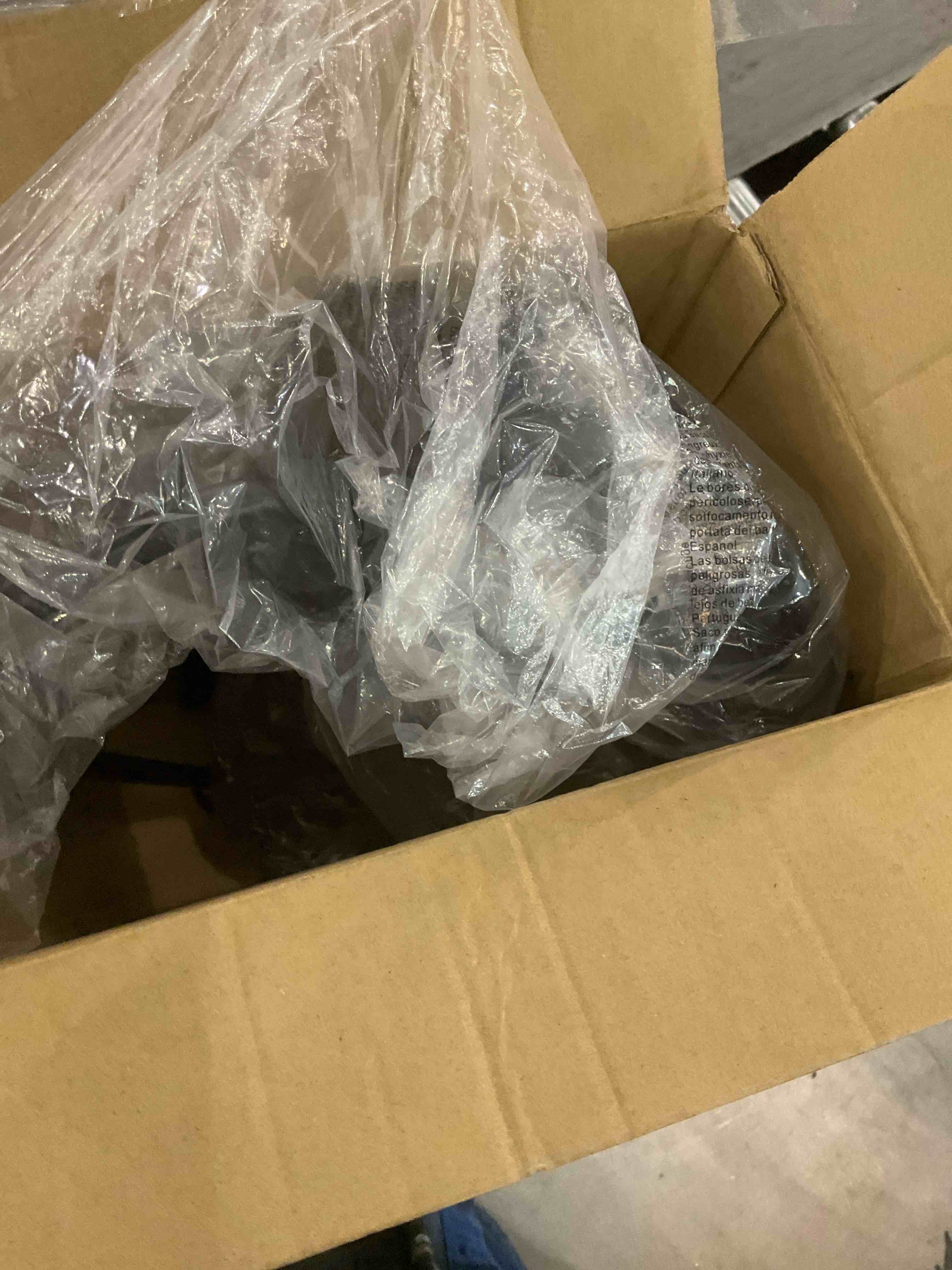 https://s3.amazonaws.com/lotting-images-prod/BargainHunt/EXS01213824_1712068924412.jpeg