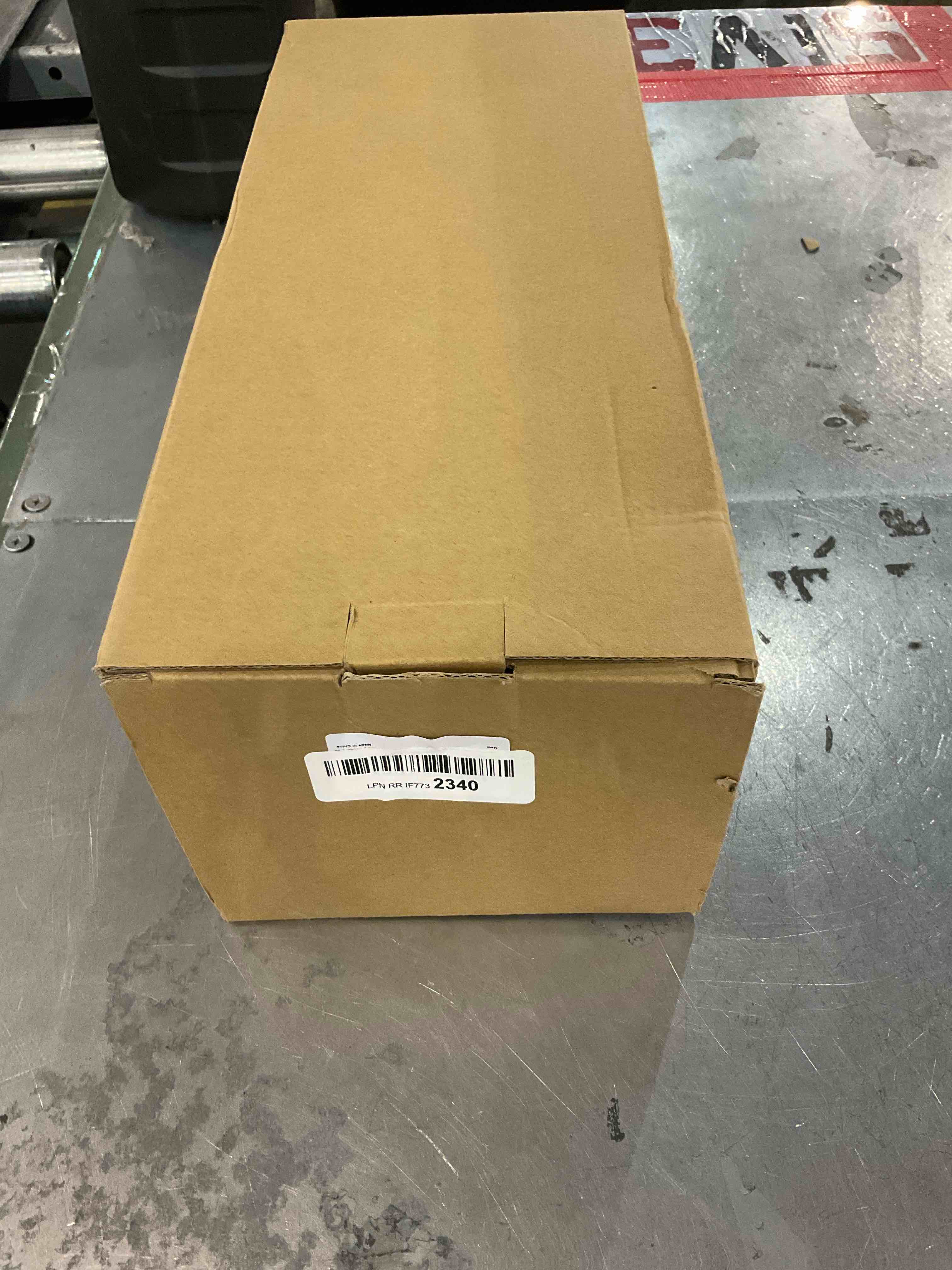 https://s3.amazonaws.com/lotting-images-prod/BargainHunt/EXS01214006_1711625807988.jpeg