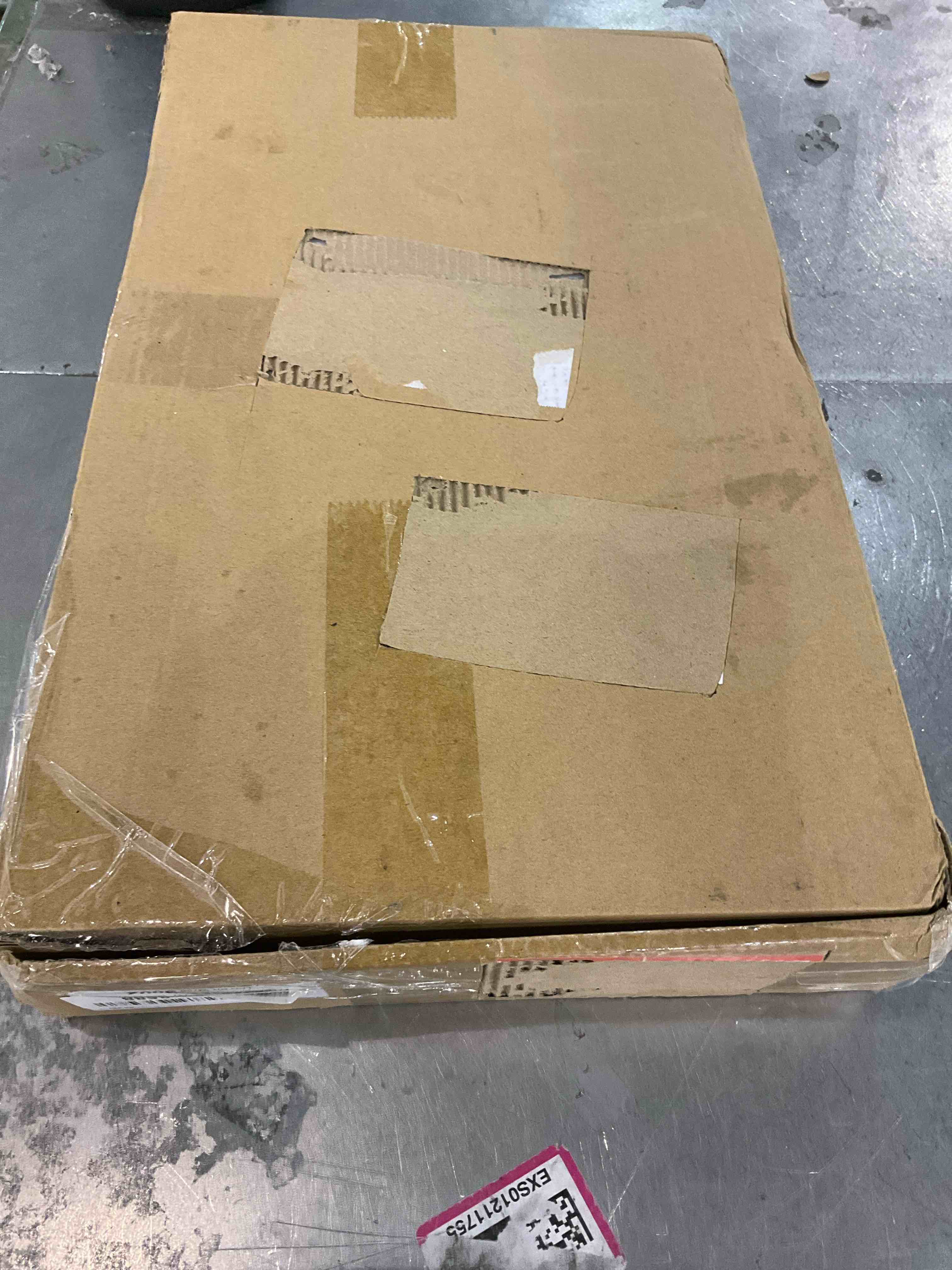 https://s3.amazonaws.com/lotting-images-prod/BargainHunt/EXS01214014_1711626817949.jpeg