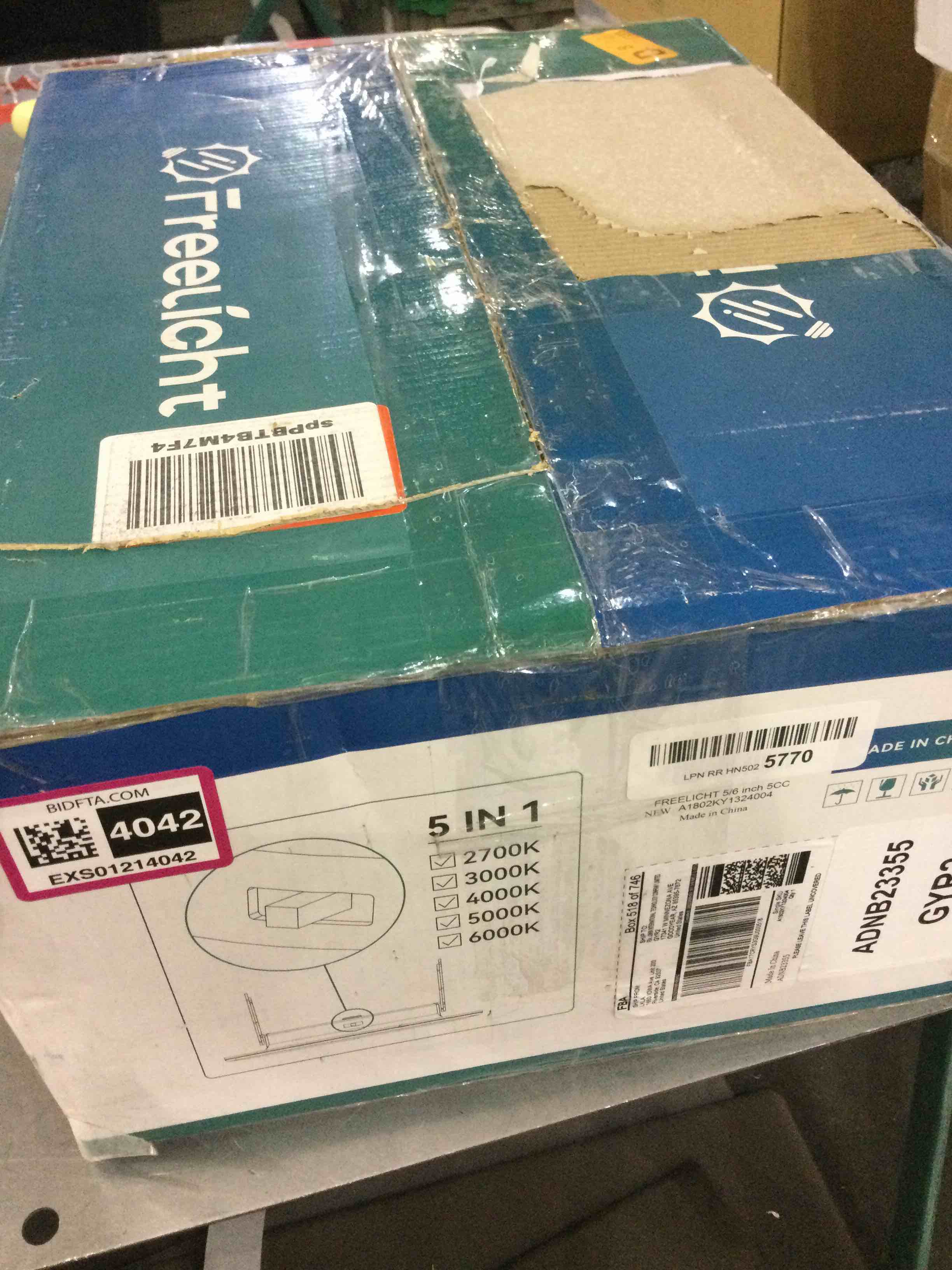 https://s3.amazonaws.com/lotting-images-prod/BargainHunt/EXS01214042_1711979013430.jpeg