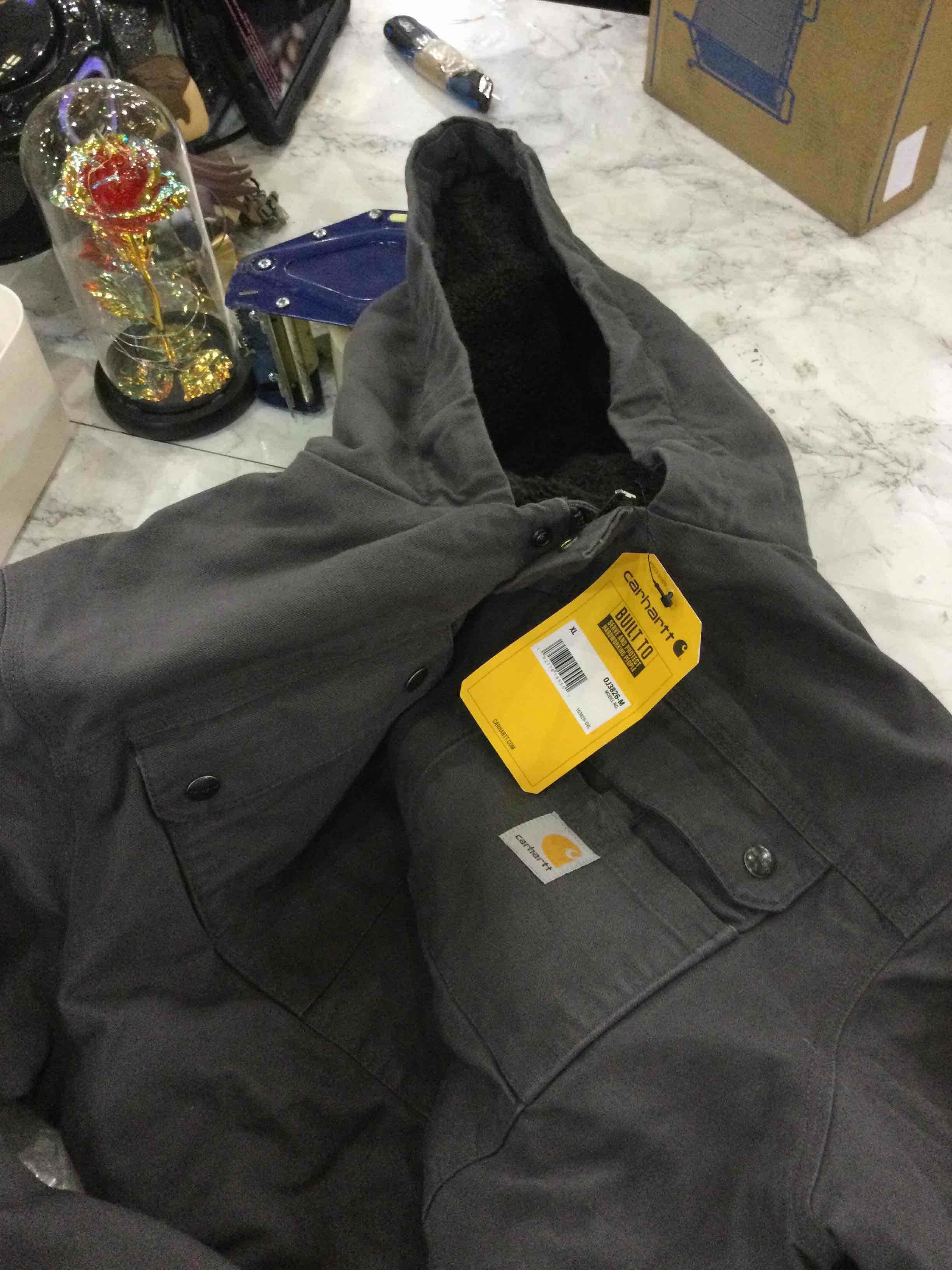 https://s3.amazonaws.com/lotting-images-prod/BargainHunt/EXS01214256_1712068888015.jpeg