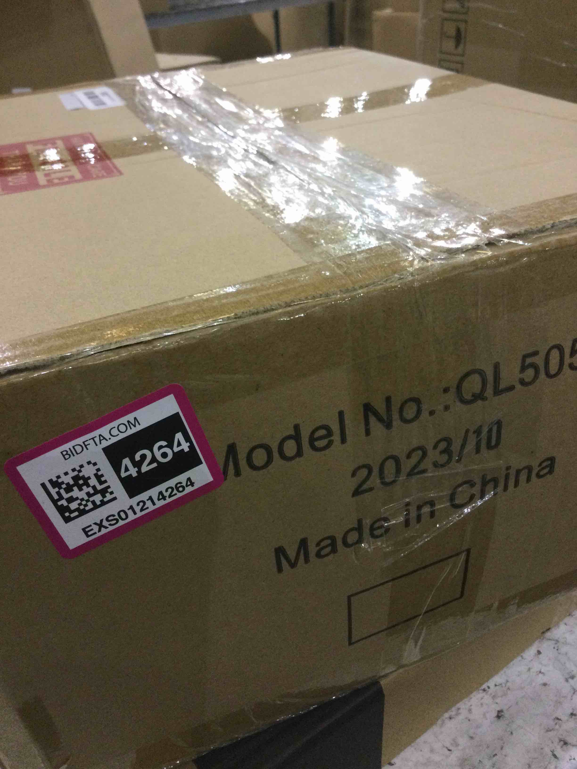 https://s3.amazonaws.com/lotting-images-prod/BargainHunt/EXS01214264_1712070033405.jpeg