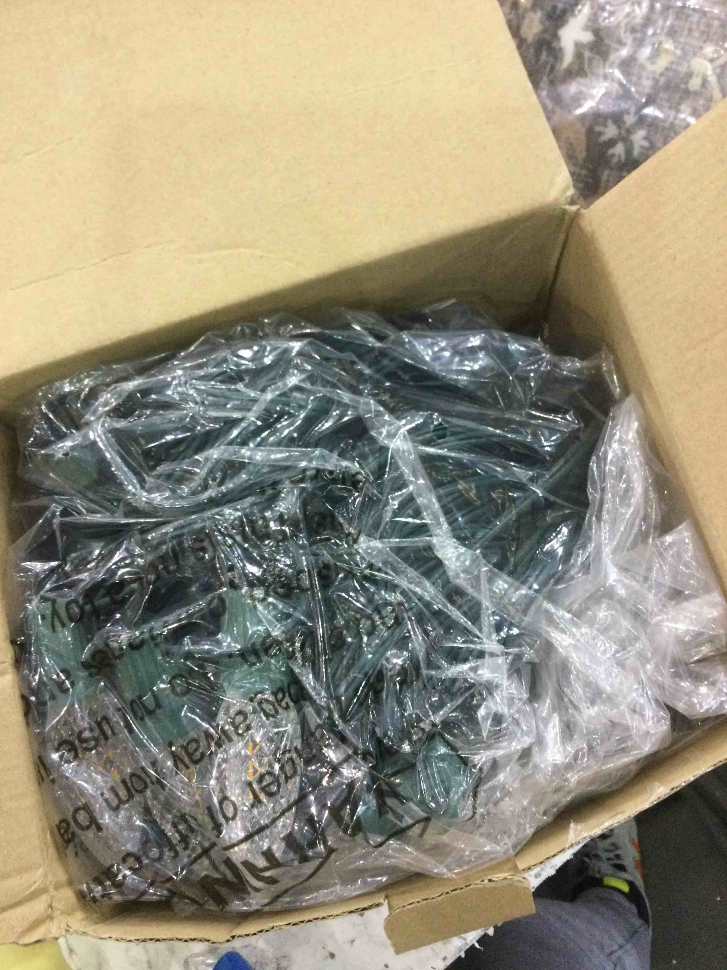 https://s3.amazonaws.com/lotting-images-prod/BargainHunt/EXS01214322_1712146667342.jpeg