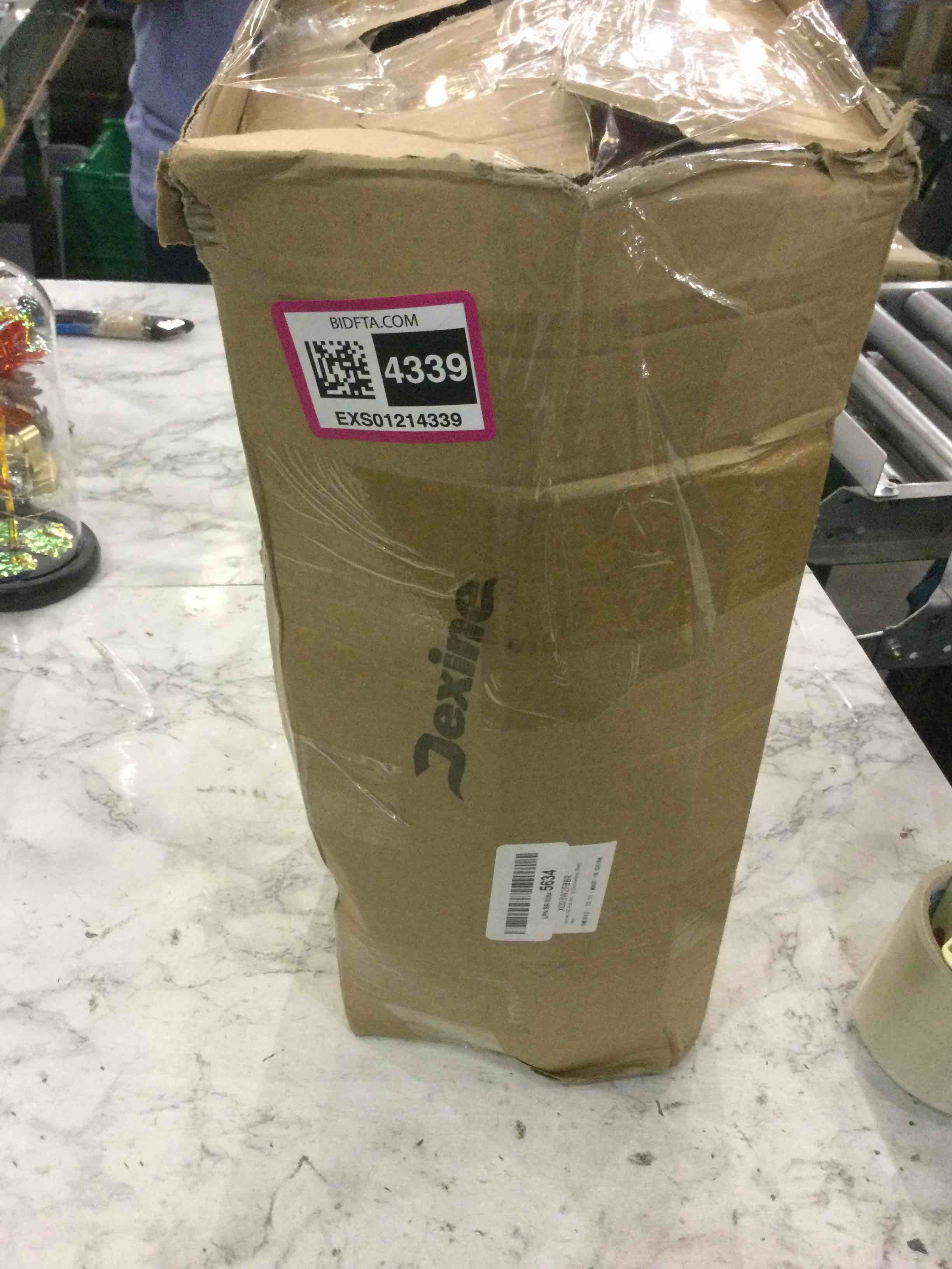 https://s3.amazonaws.com/lotting-images-prod/BargainHunt/EXS01214339_1712148664408.jpeg