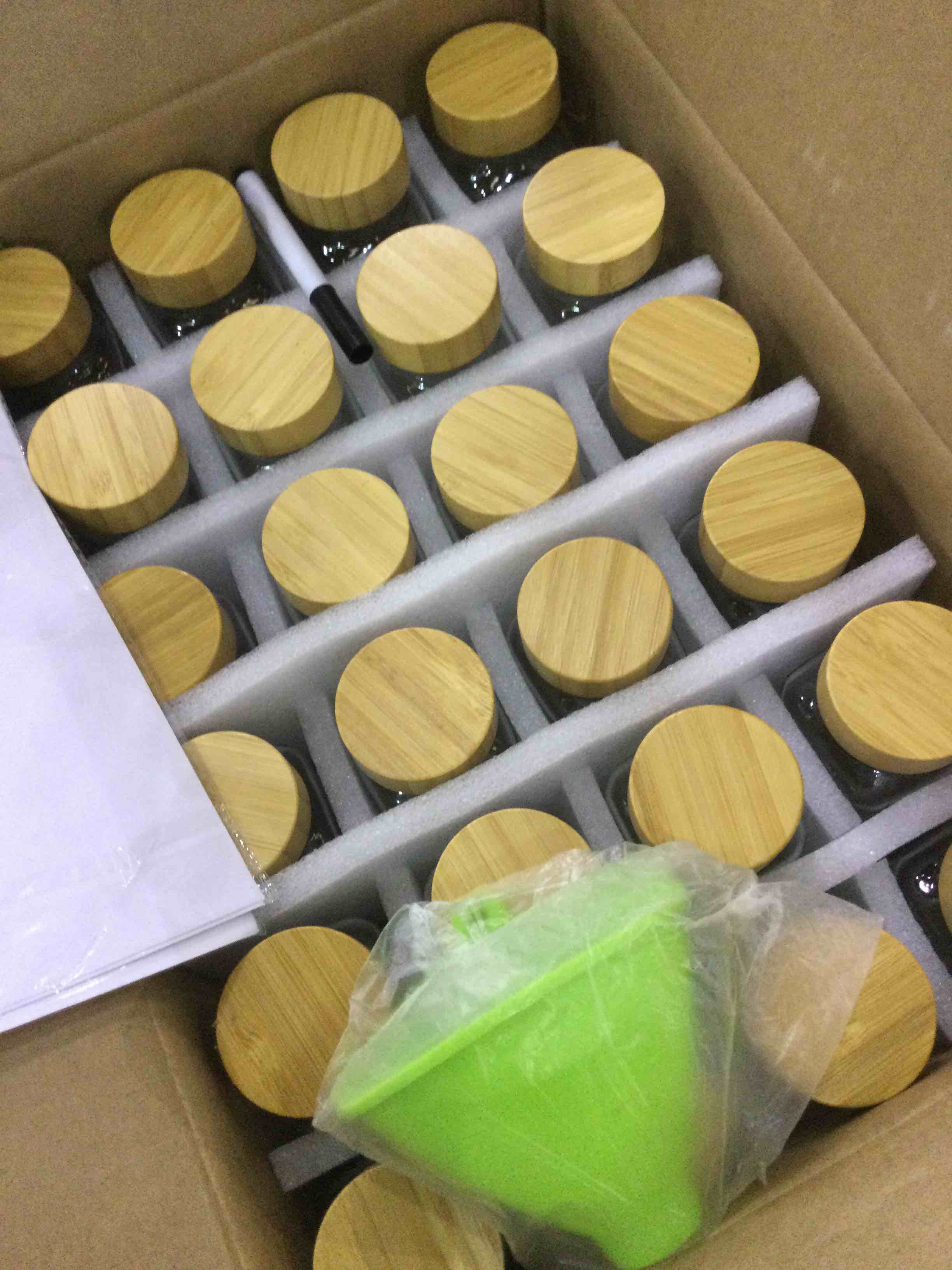 https://s3.amazonaws.com/lotting-images-prod/BargainHunt/EXS01214469_1712169860444.jpeg
