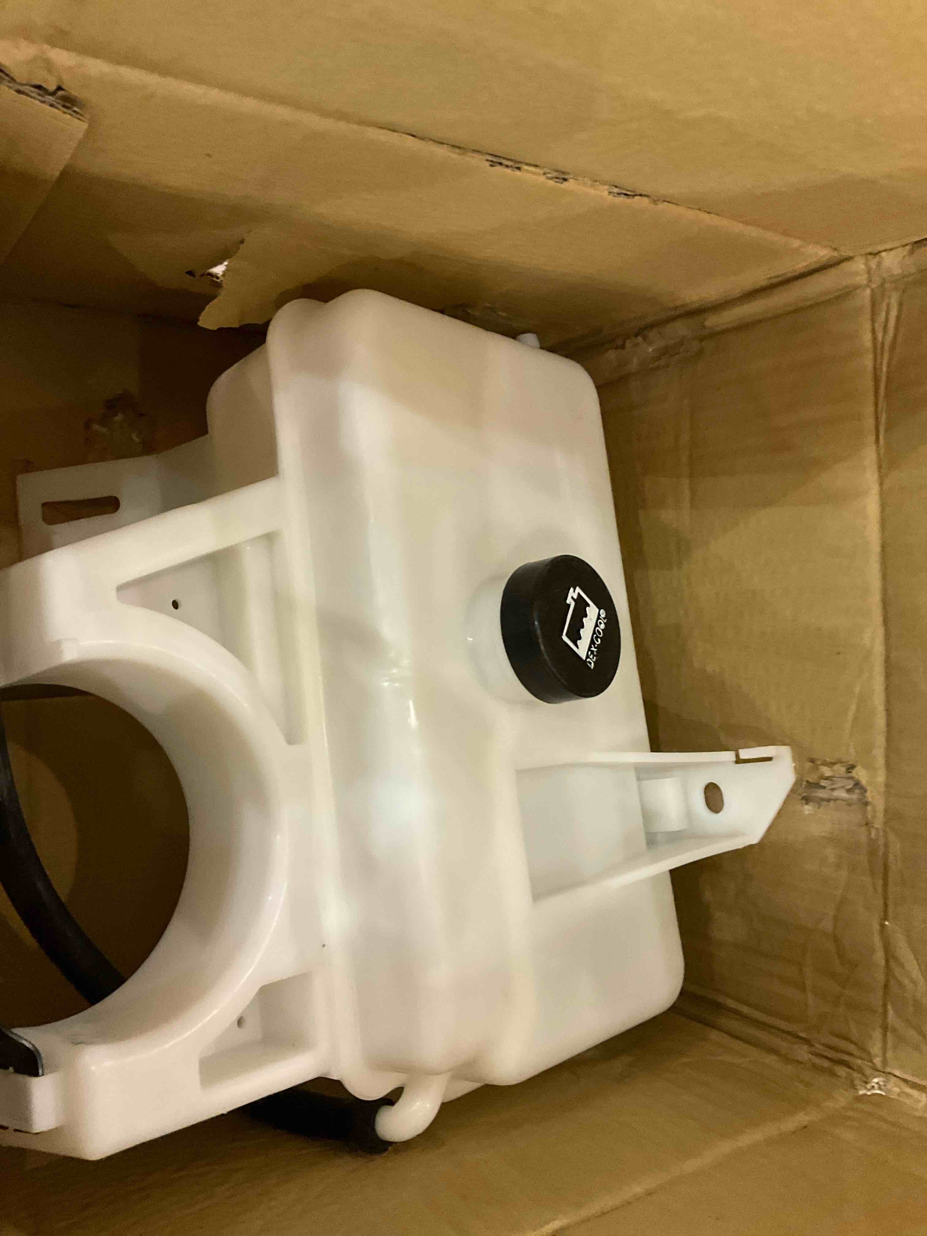 https://s3.amazonaws.com/lotting-images-prod/BargainHunt/EXS01214723_1711121332301.jpeg