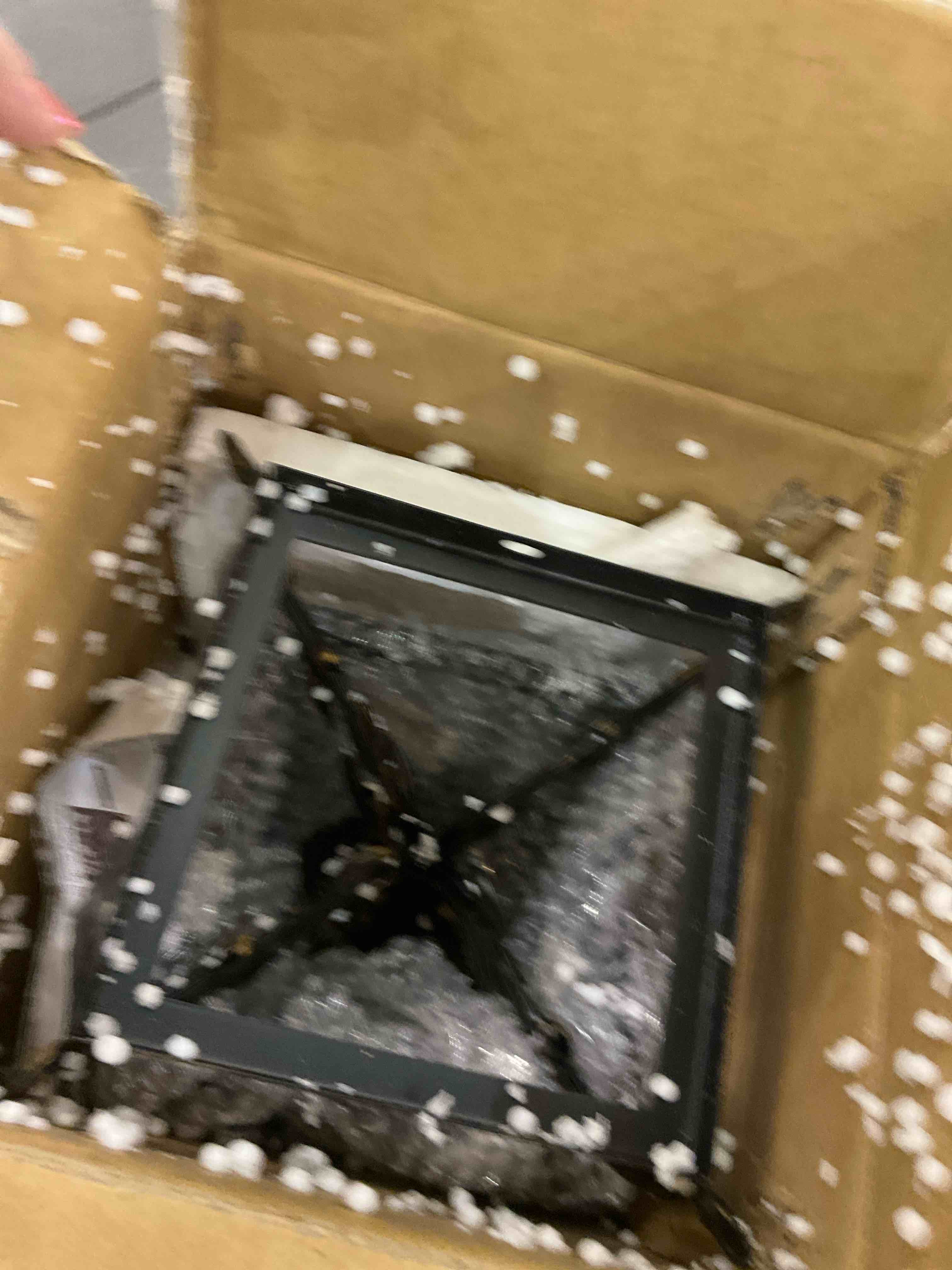 https://s3.amazonaws.com/lotting-images-prod/BargainHunt/EXS01214849_1711385741788.jpeg