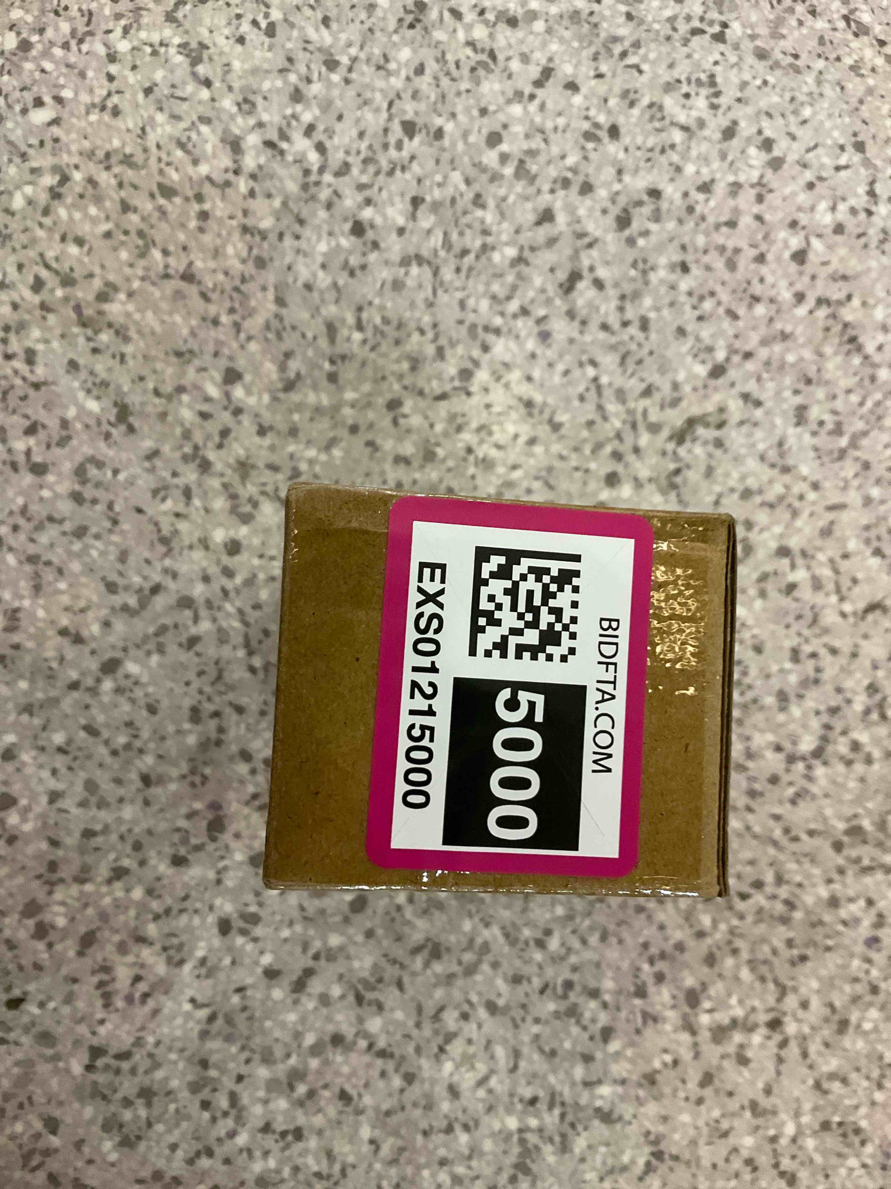 https://s3.amazonaws.com/lotting-images-prod/BargainHunt/EXS01215000_1711475507116.jpeg