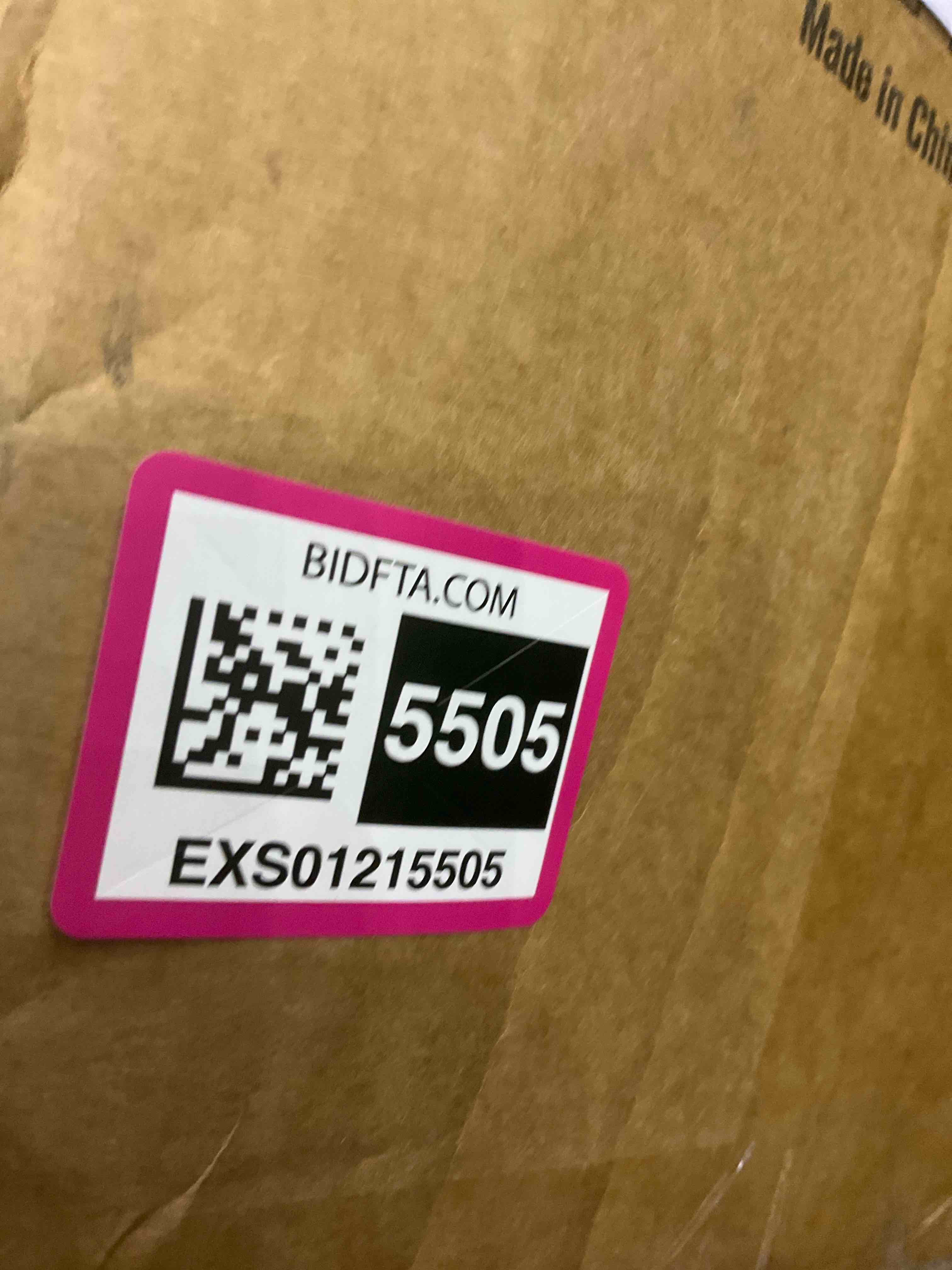 https://s3.amazonaws.com/lotting-images-prod/BargainHunt/EXS01215505_1710334168135.jpeg