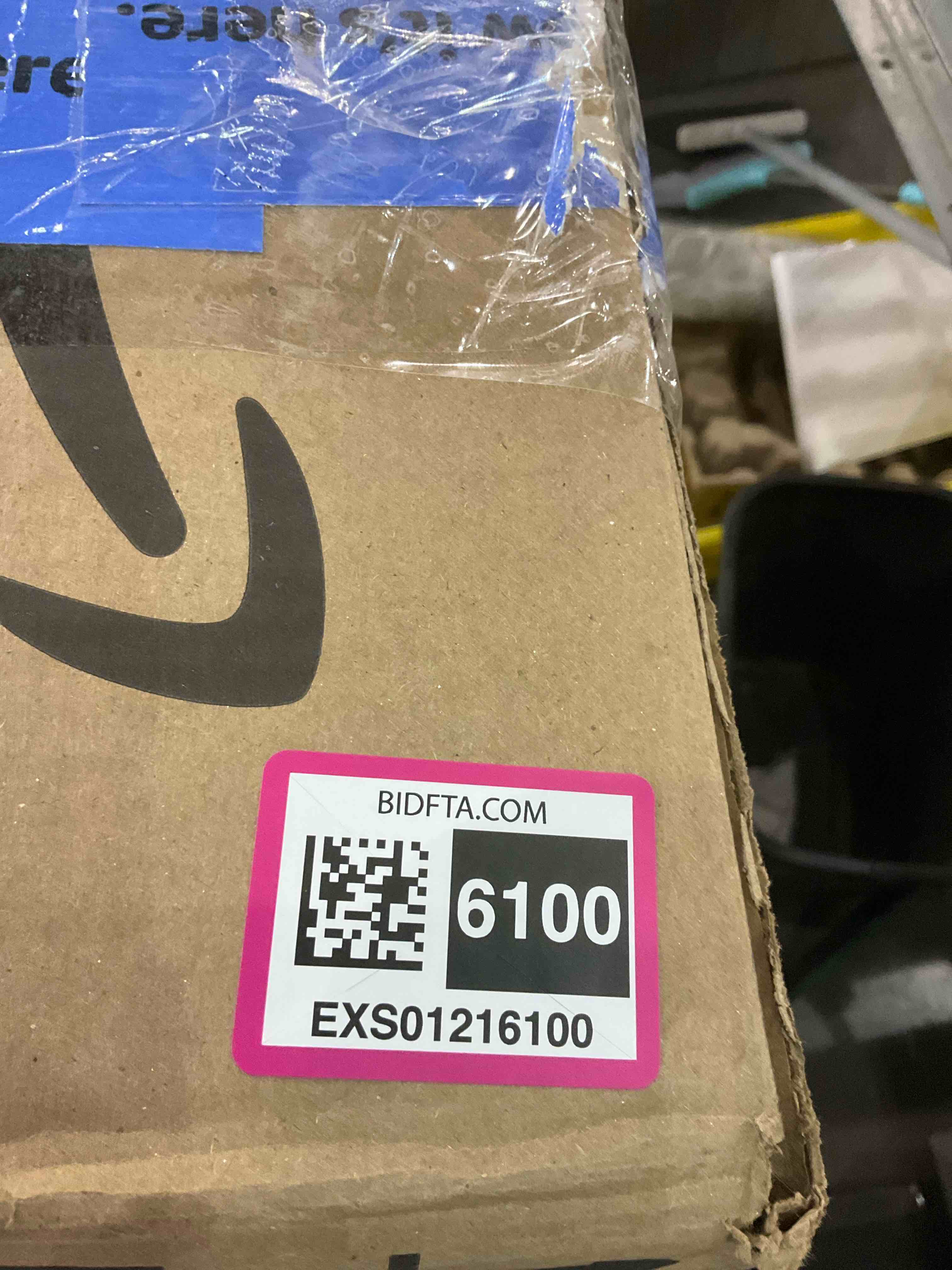 https://s3.amazonaws.com/lotting-images-prod/BargainHunt/EXS01216100_1710761827333.jpeg