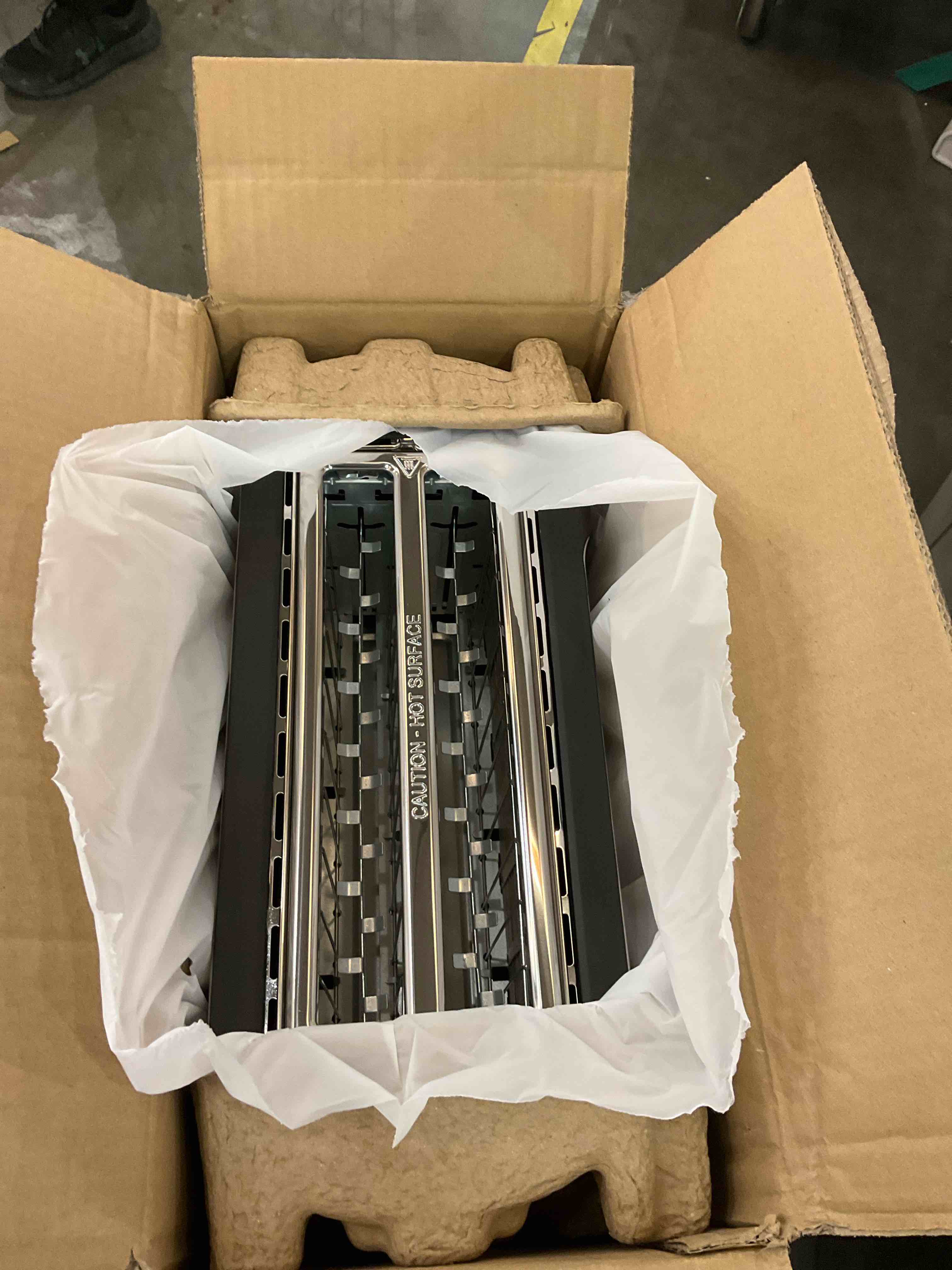 https://s3.amazonaws.com/lotting-images-prod/BargainHunt/EXS01216175_1710776412523.jpeg