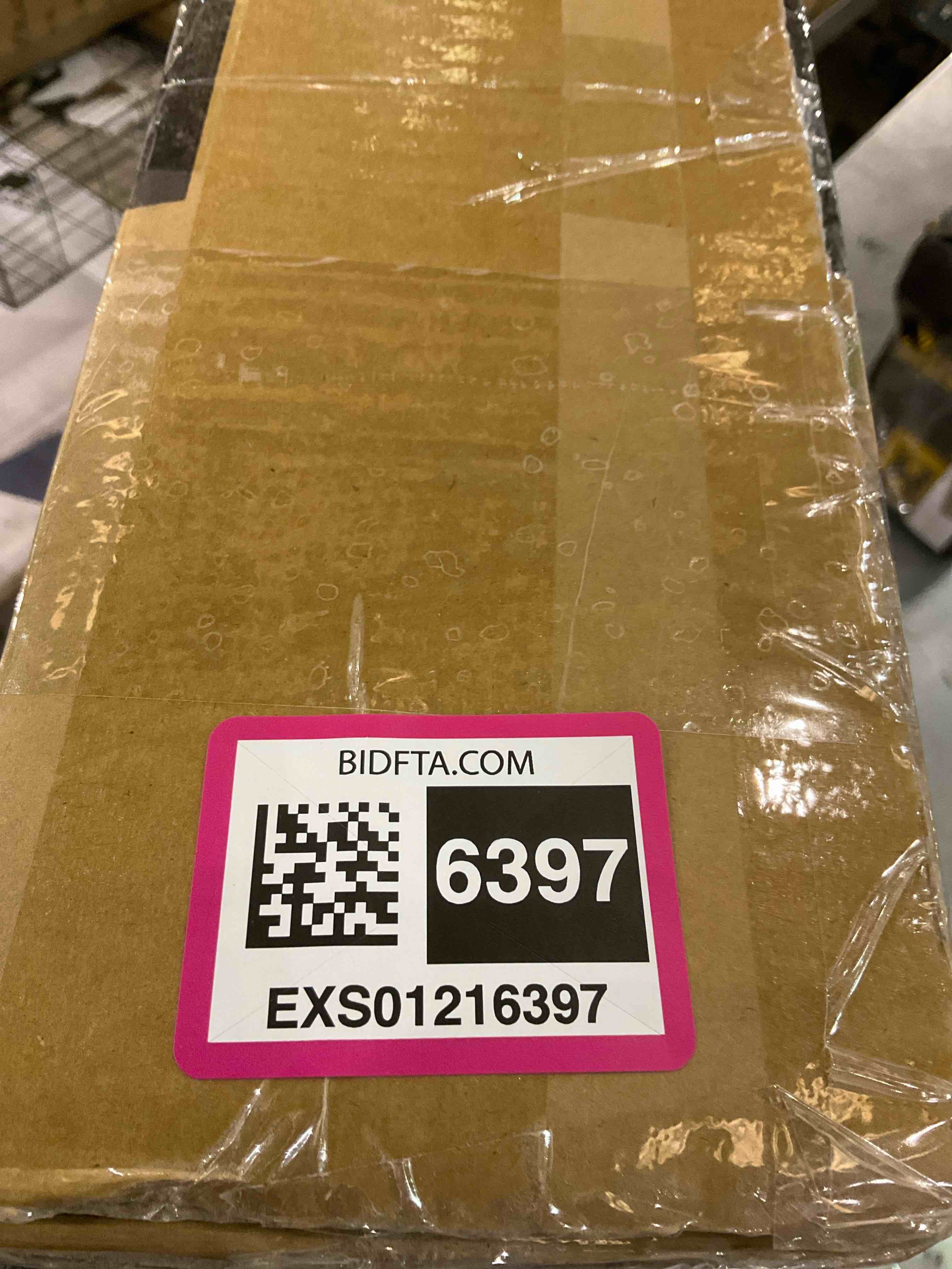 https://s3.amazonaws.com/lotting-images-prod/BargainHunt/EXS01216397_1710941100552.jpeg