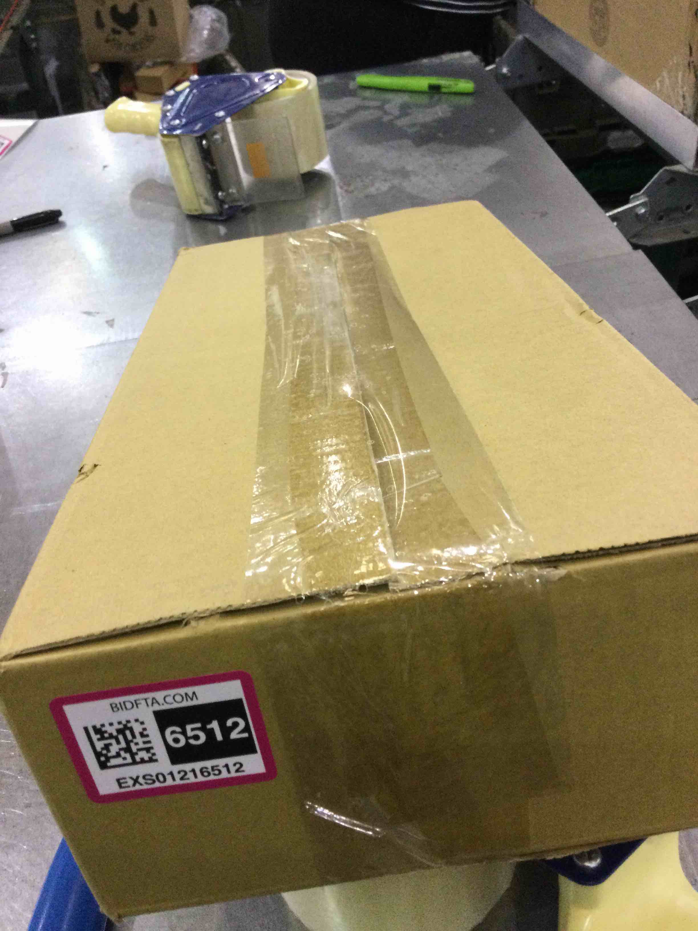 https://s3.amazonaws.com/lotting-images-prod/BargainHunt/EXS01216512_1710856325745.jpeg