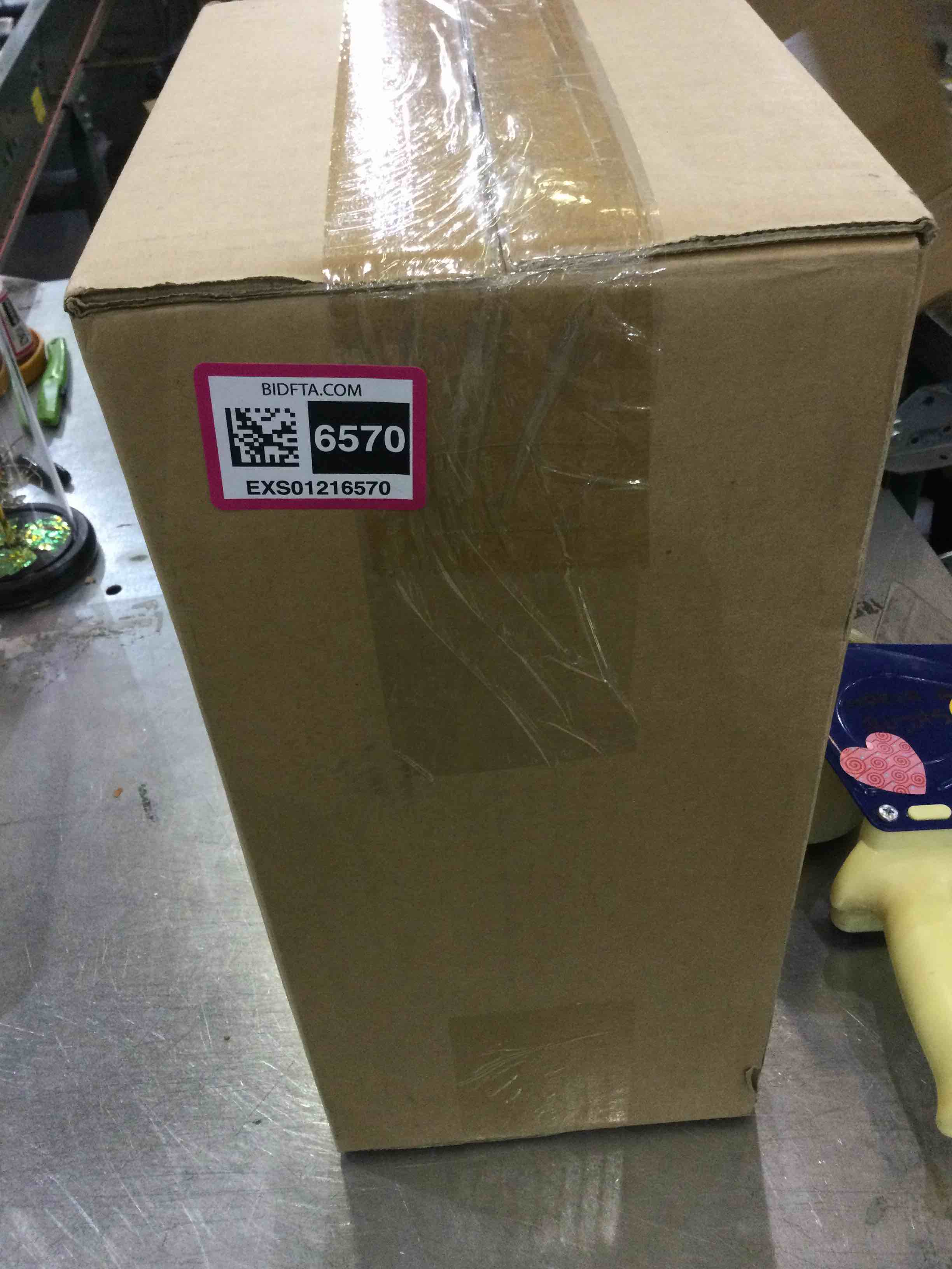 https://s3.amazonaws.com/lotting-images-prod/BargainHunt/EXS01216570_1710861270891.jpeg