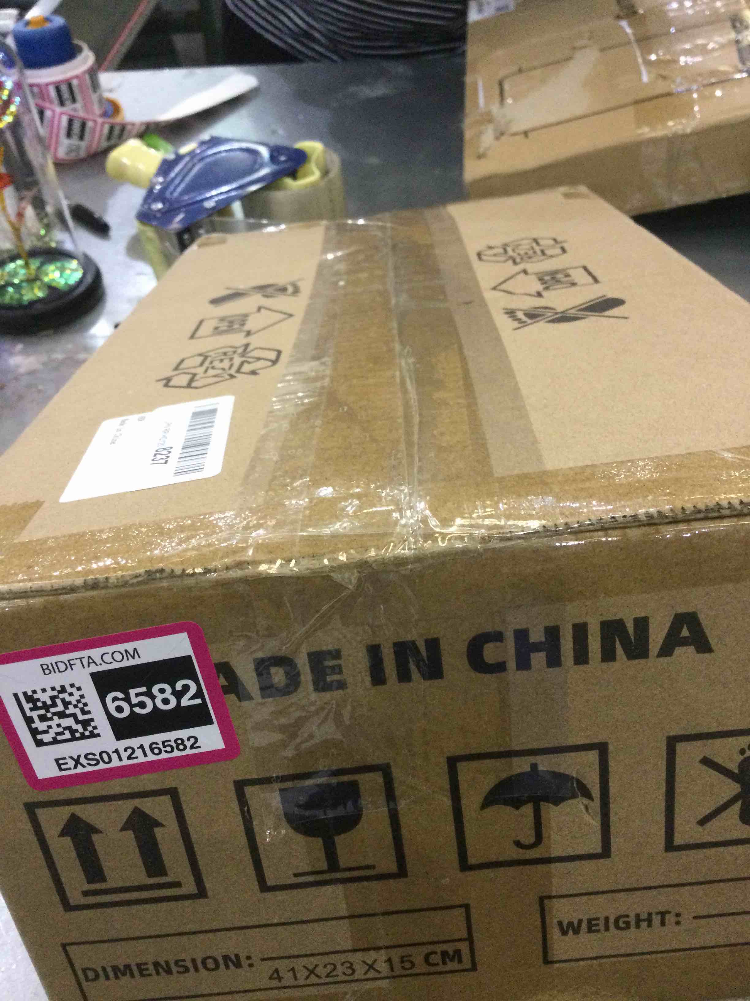 https://s3.amazonaws.com/lotting-images-prod/BargainHunt/EXS01216582_1710862320688.jpeg