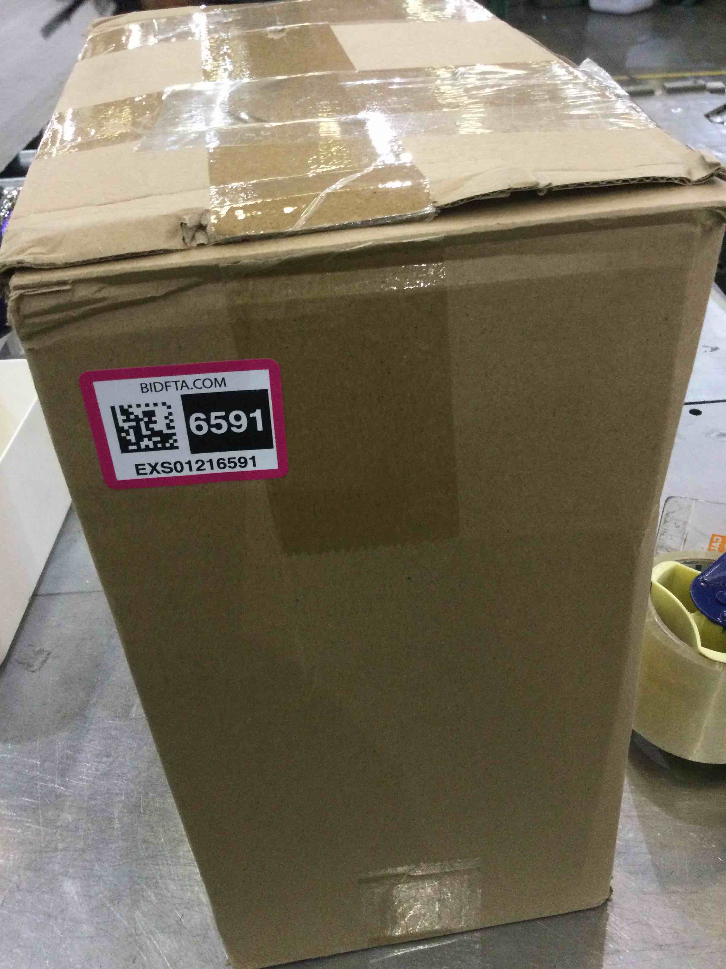 https://s3.amazonaws.com/lotting-images-prod/BargainHunt/EXS01216591_1710862983549.jpeg