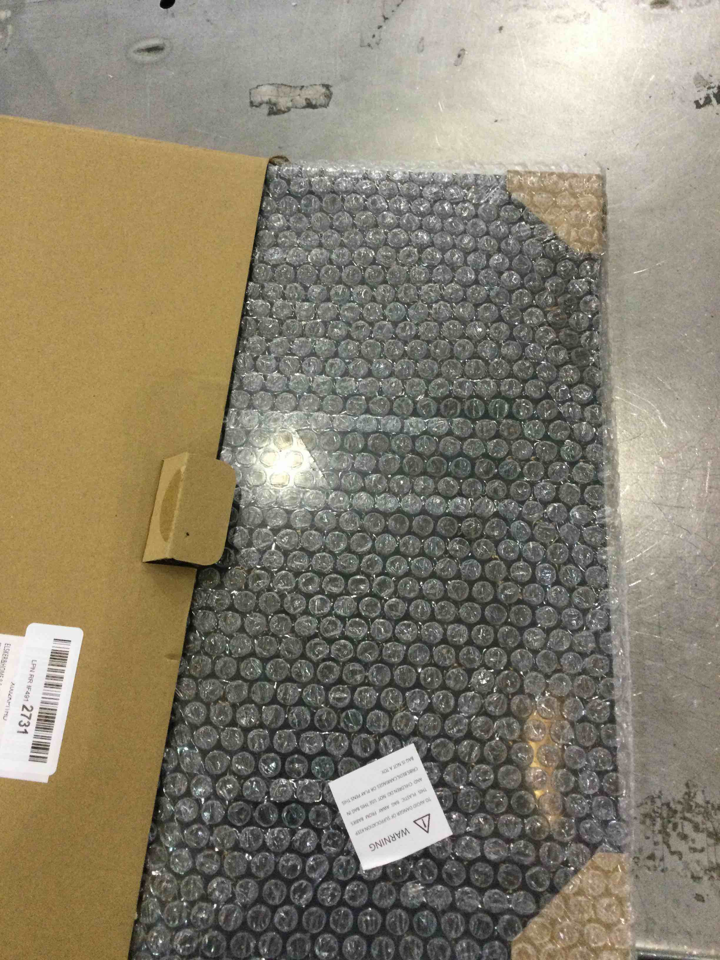 https://s3.amazonaws.com/lotting-images-prod/BargainHunt/EXS01216775_1710942563434.jpeg