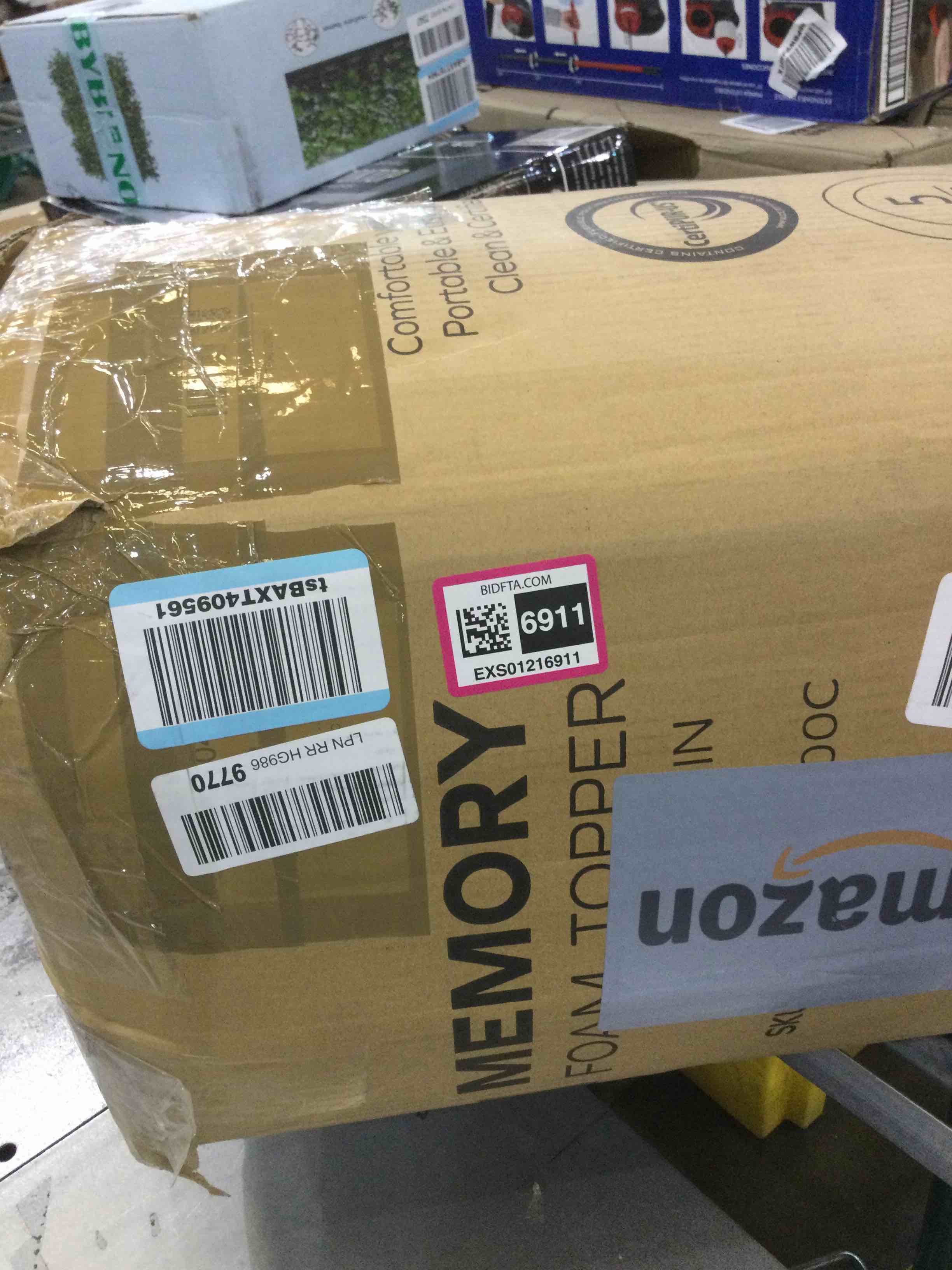 https://s3.amazonaws.com/lotting-images-prod/BargainHunt/EXS01216911_1710961206290.jpeg