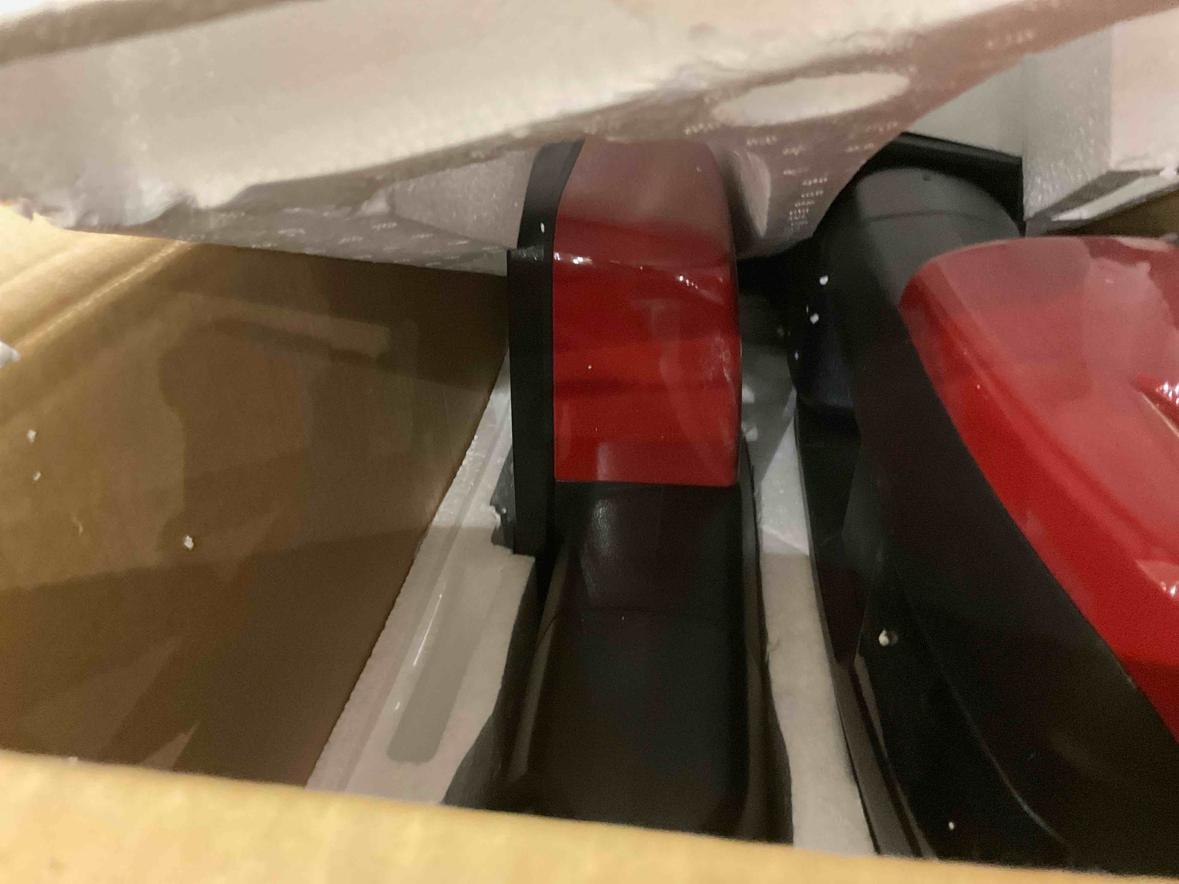 https://s3.amazonaws.com/lotting-images-prod/BargainHunt/EXS01217118_1713279642617.jpeg