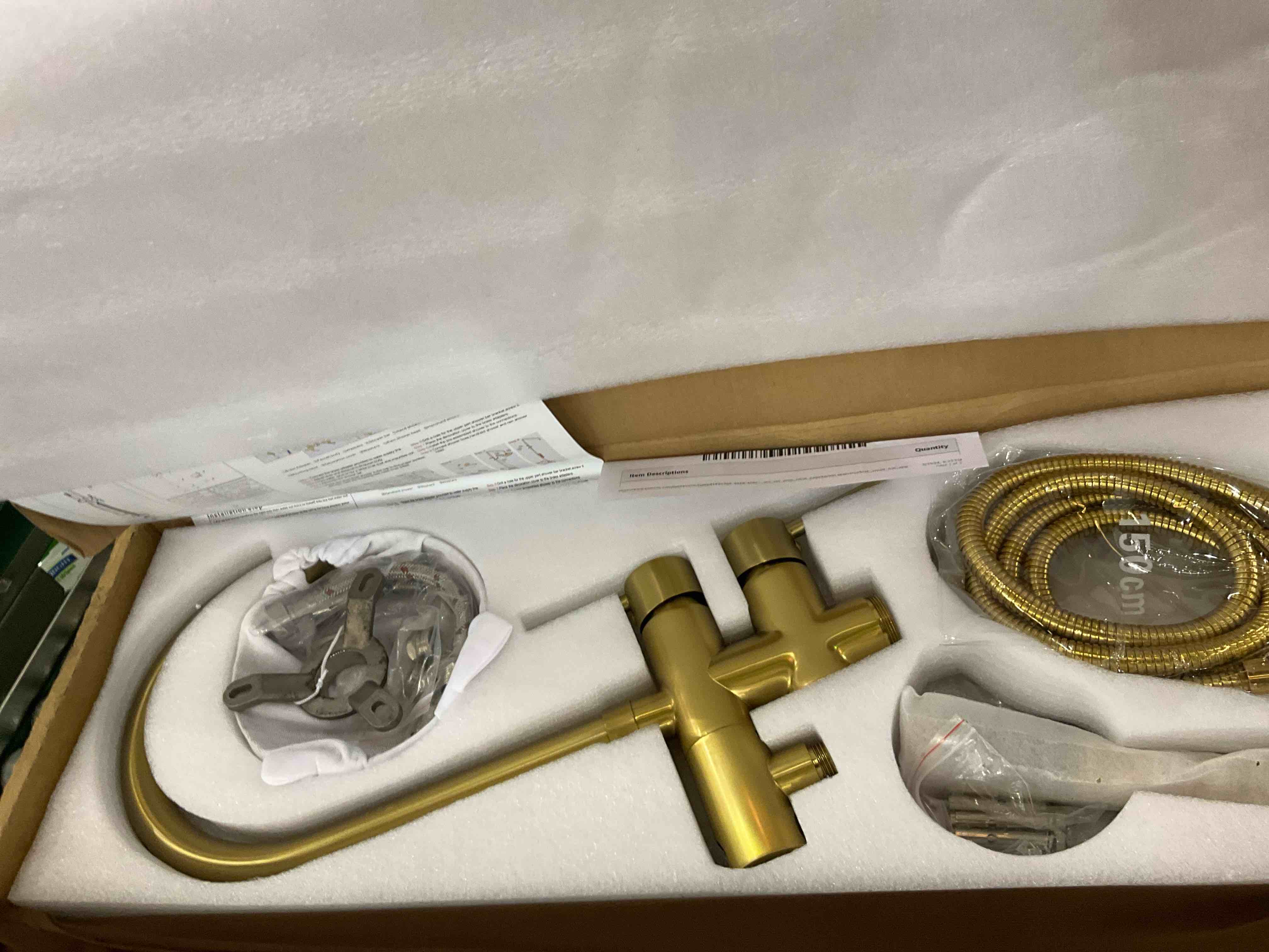 https://s3.amazonaws.com/lotting-images-prod/BargainHunt/EXS01217174_1713293191047.jpeg