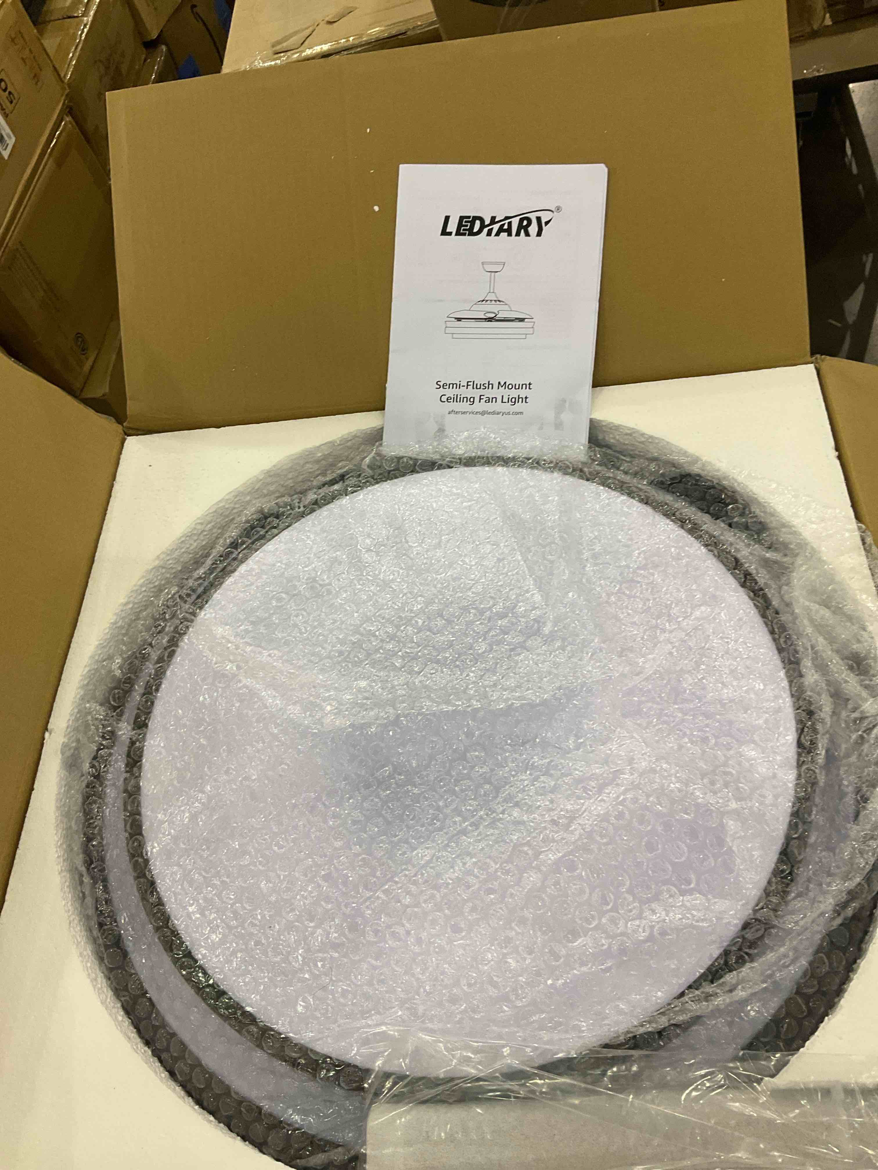 https://s3.amazonaws.com/lotting-images-prod/BargainHunt/EXS01217317_1713787224379.jpeg