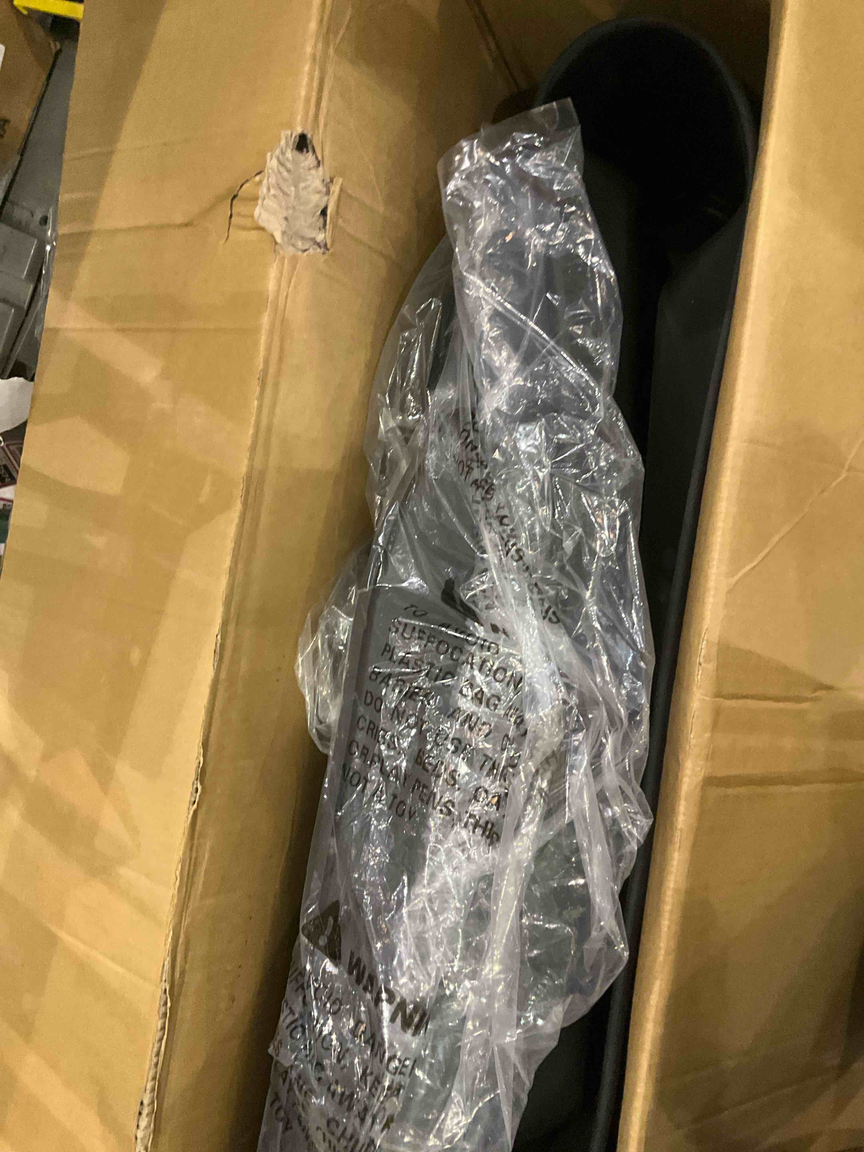 https://s3.amazonaws.com/lotting-images-prod/BargainHunt/EXS01217553_1717762524588.jpeg