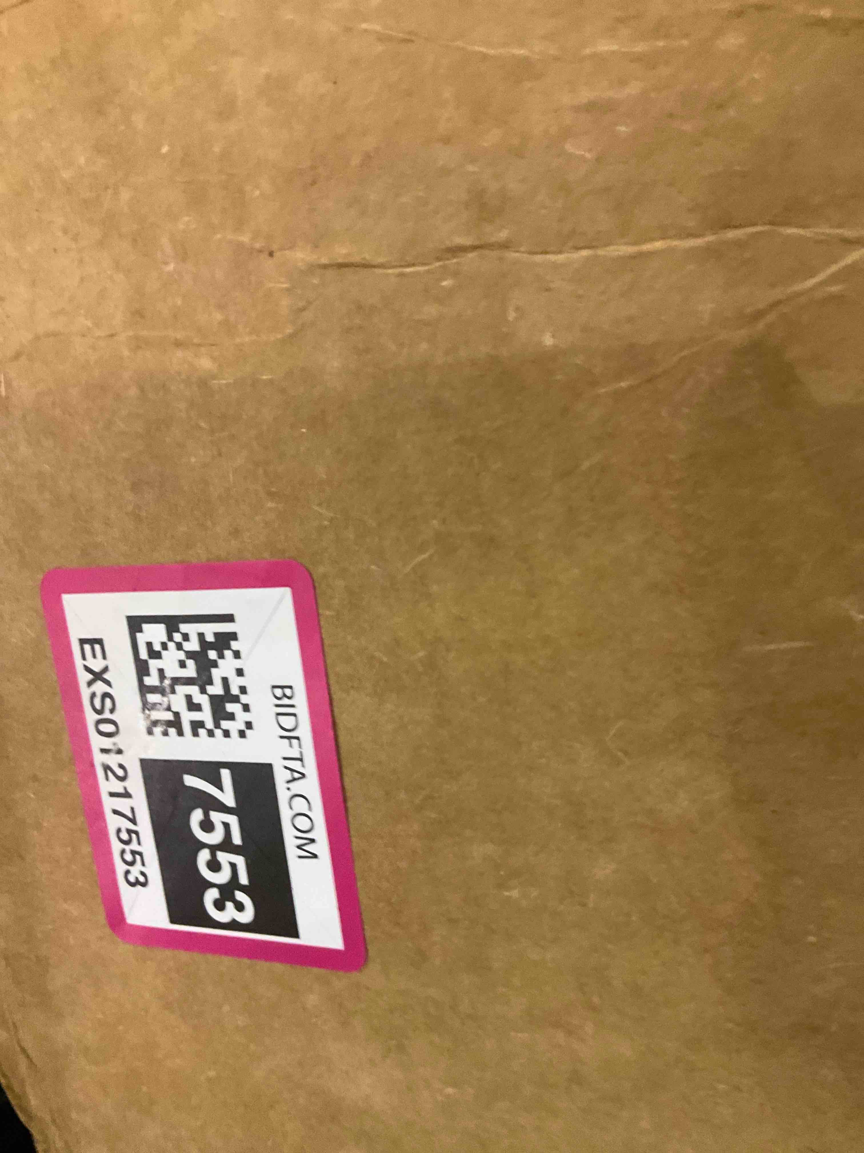 https://s3.amazonaws.com/lotting-images-prod/BargainHunt/EXS01217553_1717762603749.jpeg