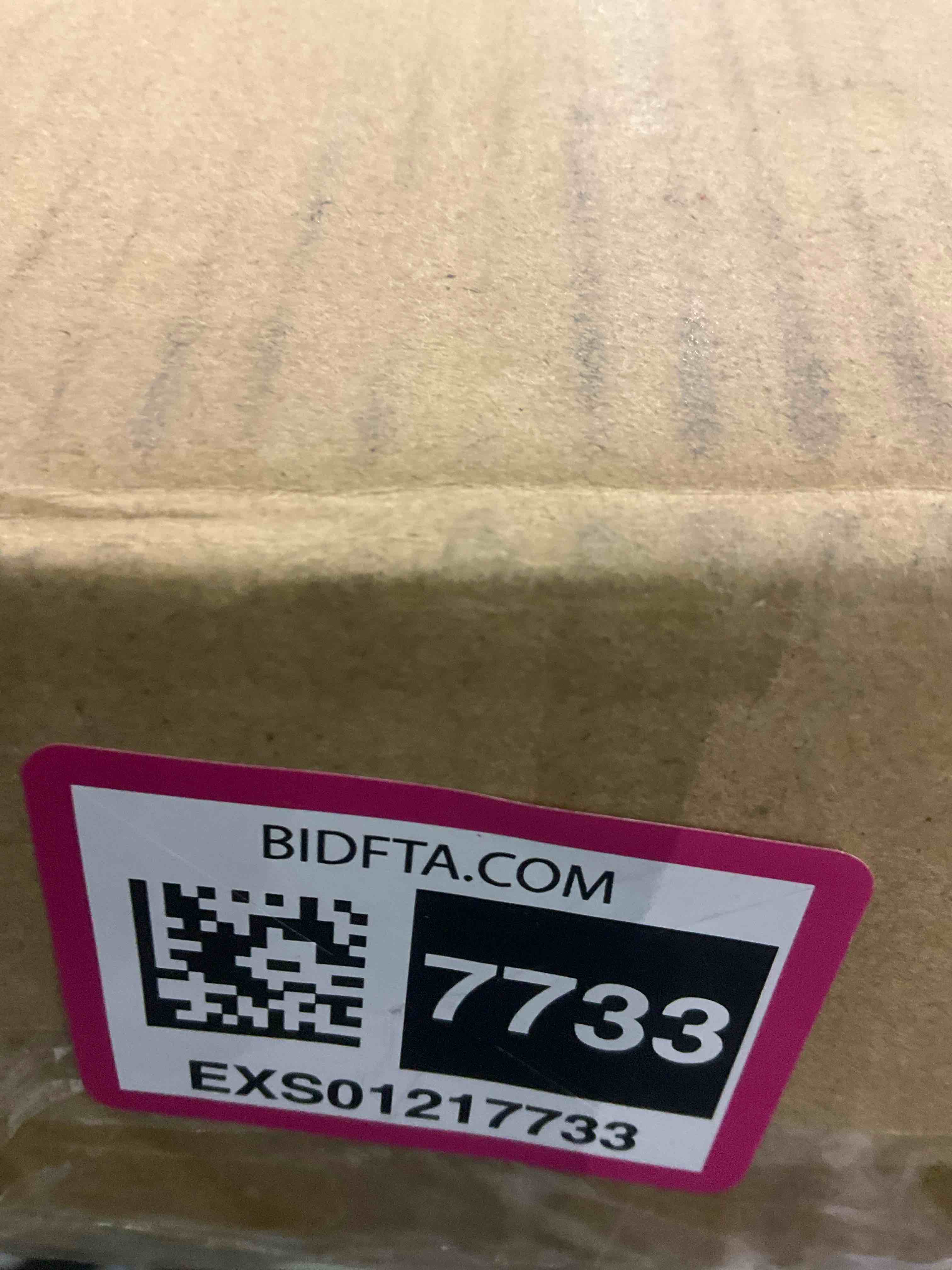 https://s3.amazonaws.com/lotting-images-prod/BargainHunt/EXS01217733_1718191356363.jpeg