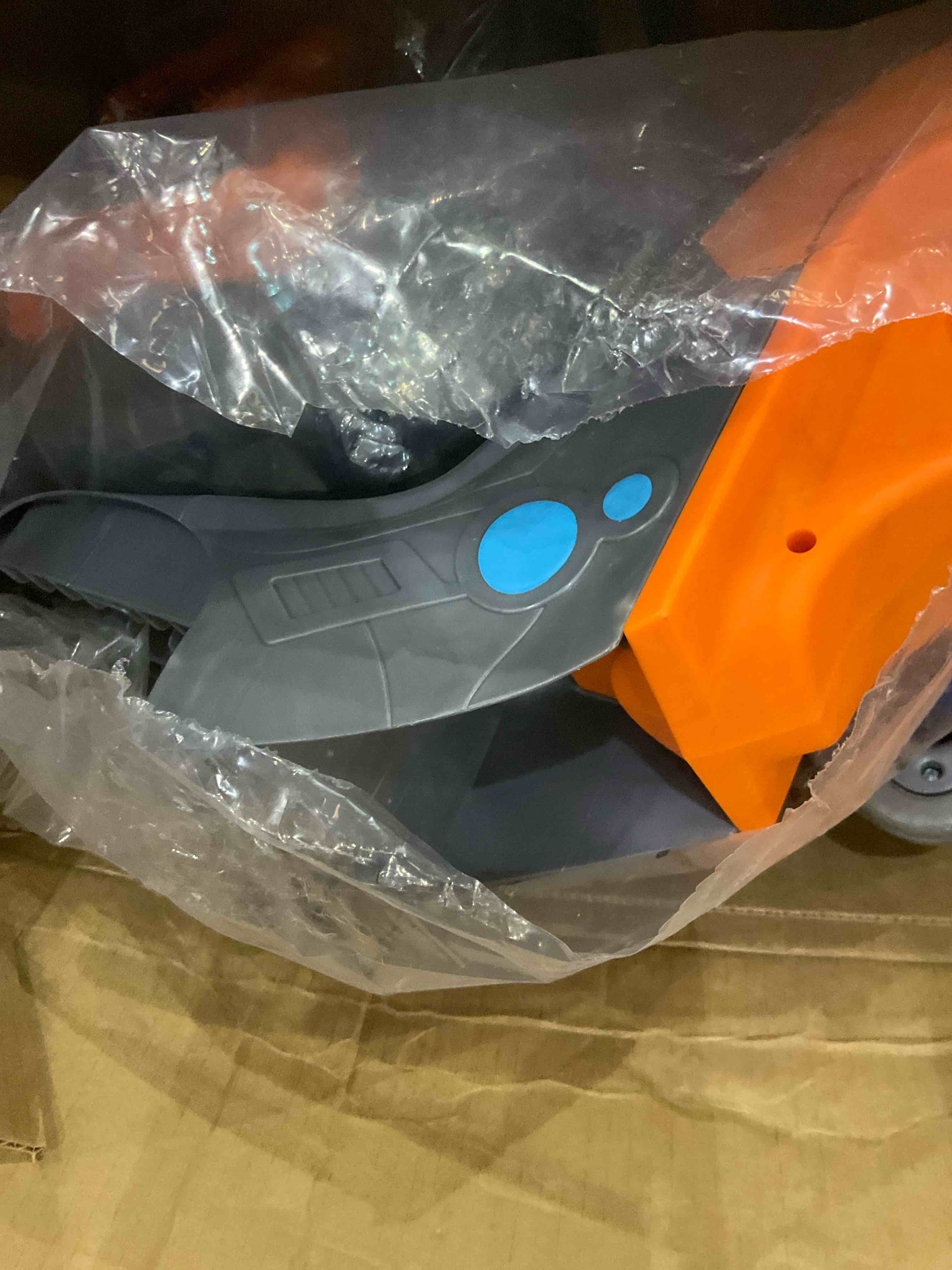 https://s3.amazonaws.com/lotting-images-prod/BargainHunt/EXS01217742_1718192810685.jpeg