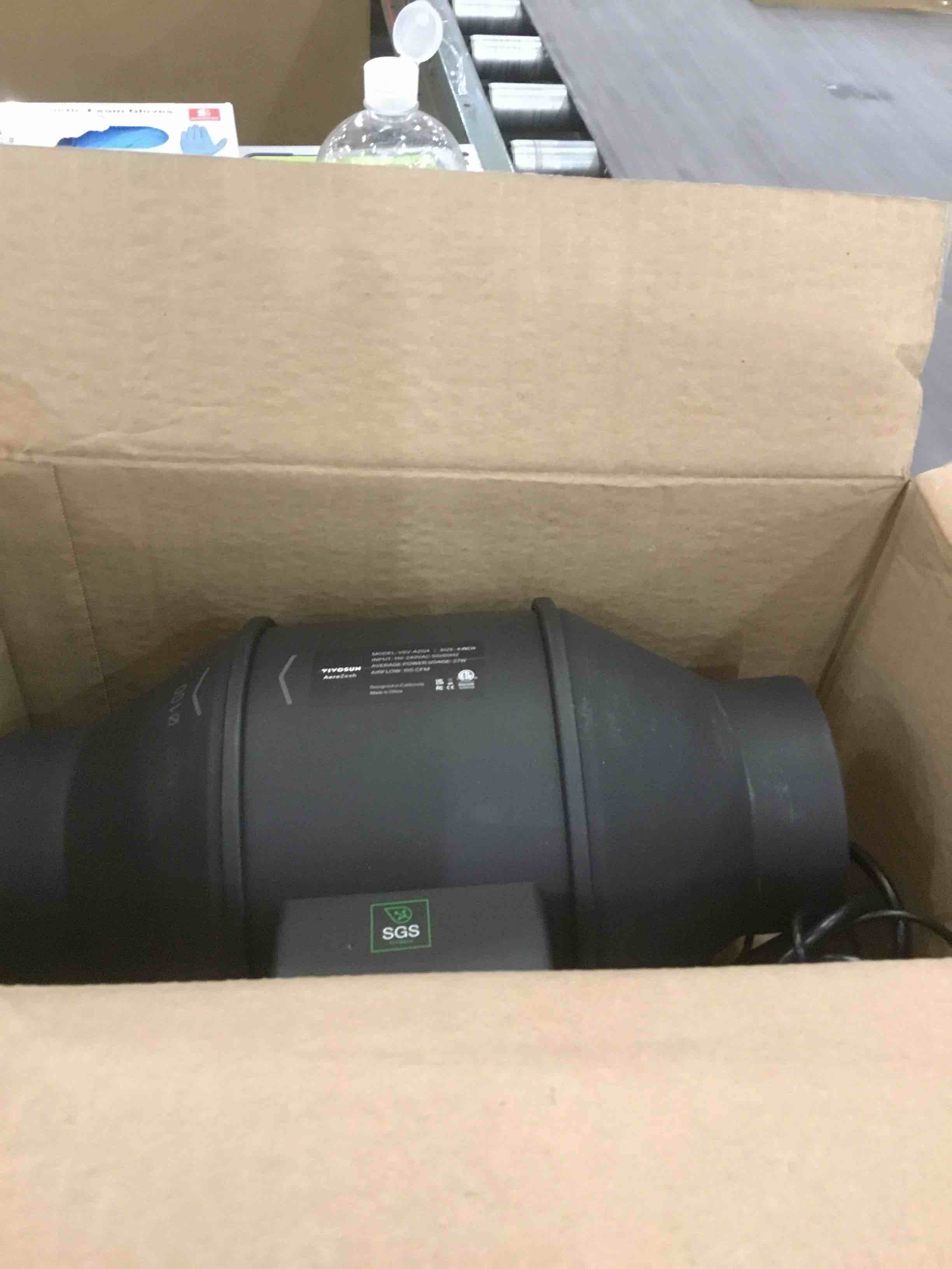 https://s3.amazonaws.com/lotting-images-prod/BargainHunt/EXS01218094_1711645639159.jpeg