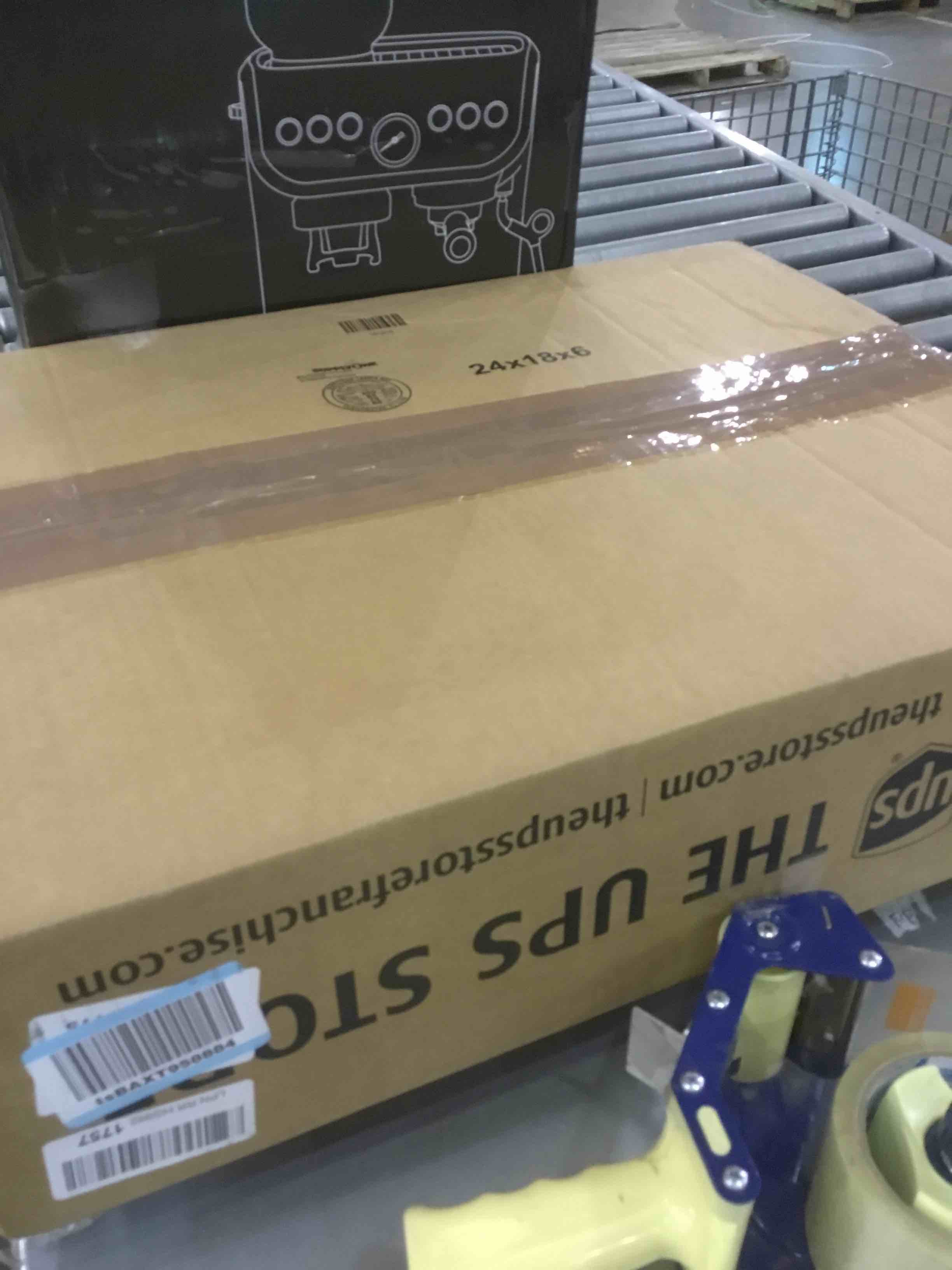 https://s3.amazonaws.com/lotting-images-prod/BargainHunt/EXS01218158_1711719995423.jpeg