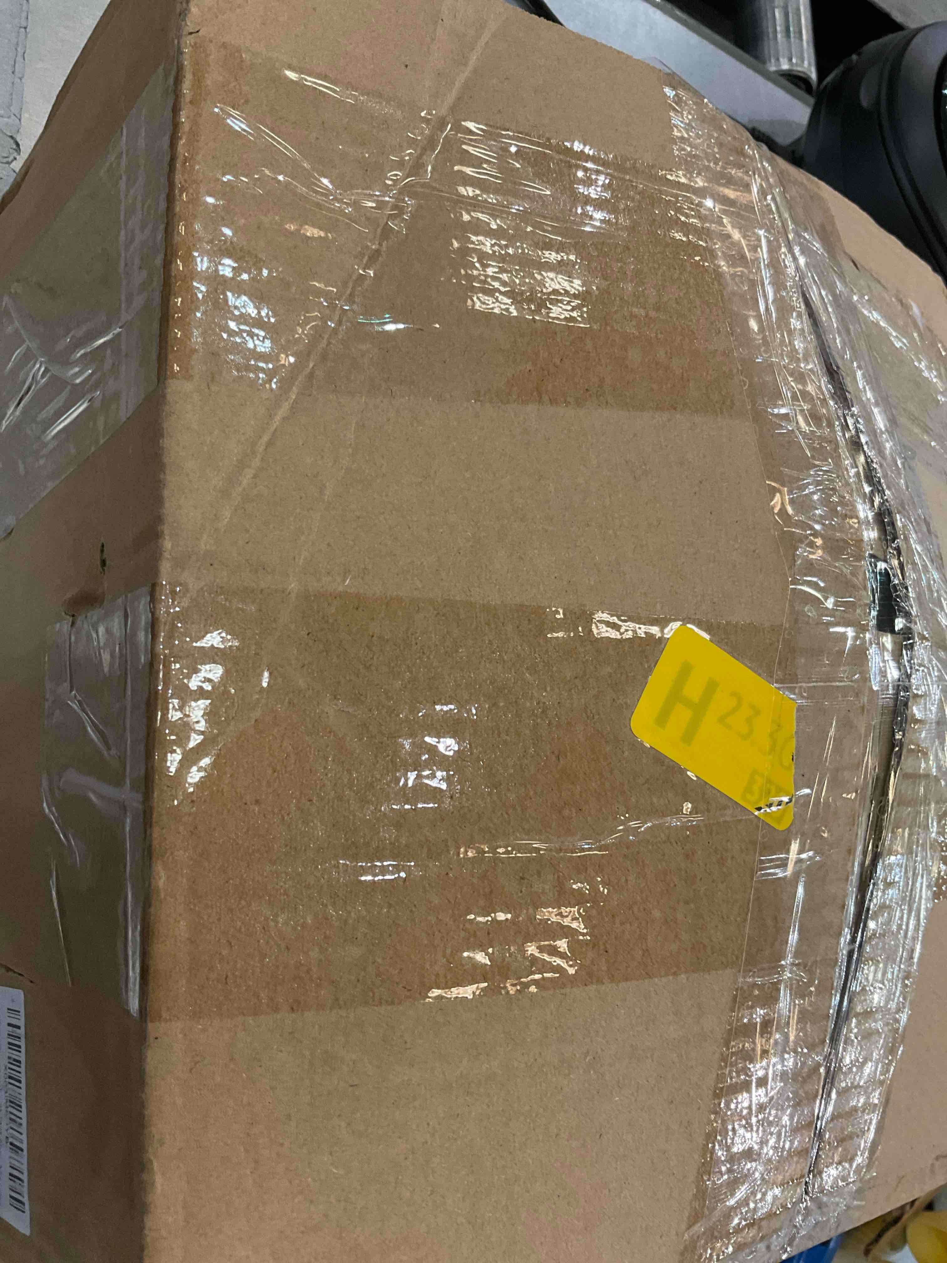 https://s3.amazonaws.com/lotting-images-prod/BargainHunt/EXS01218319_1713805535263.jpeg