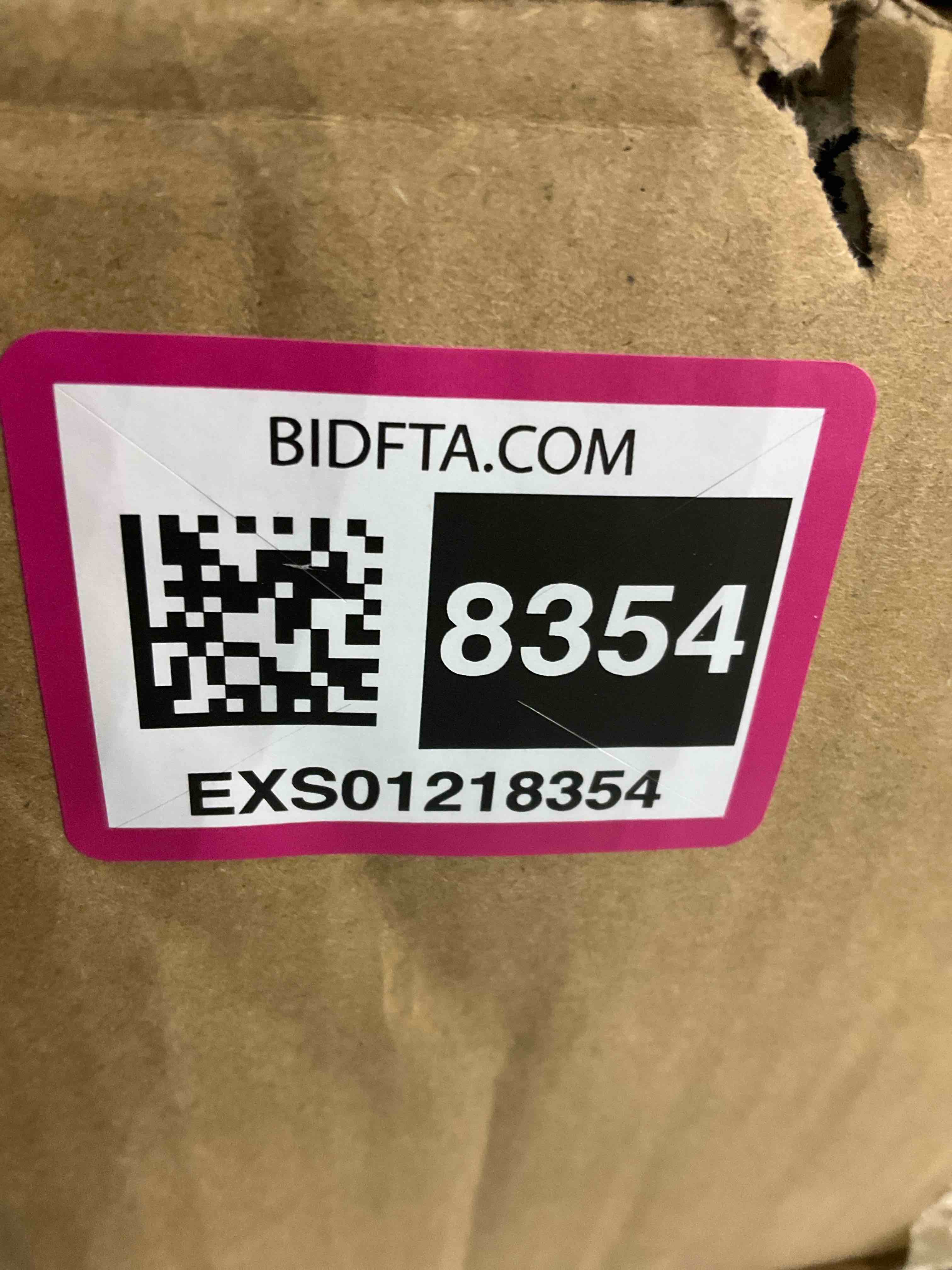 https://s3.amazonaws.com/lotting-images-prod/BargainHunt/EXS01218354_1713871766714.jpeg