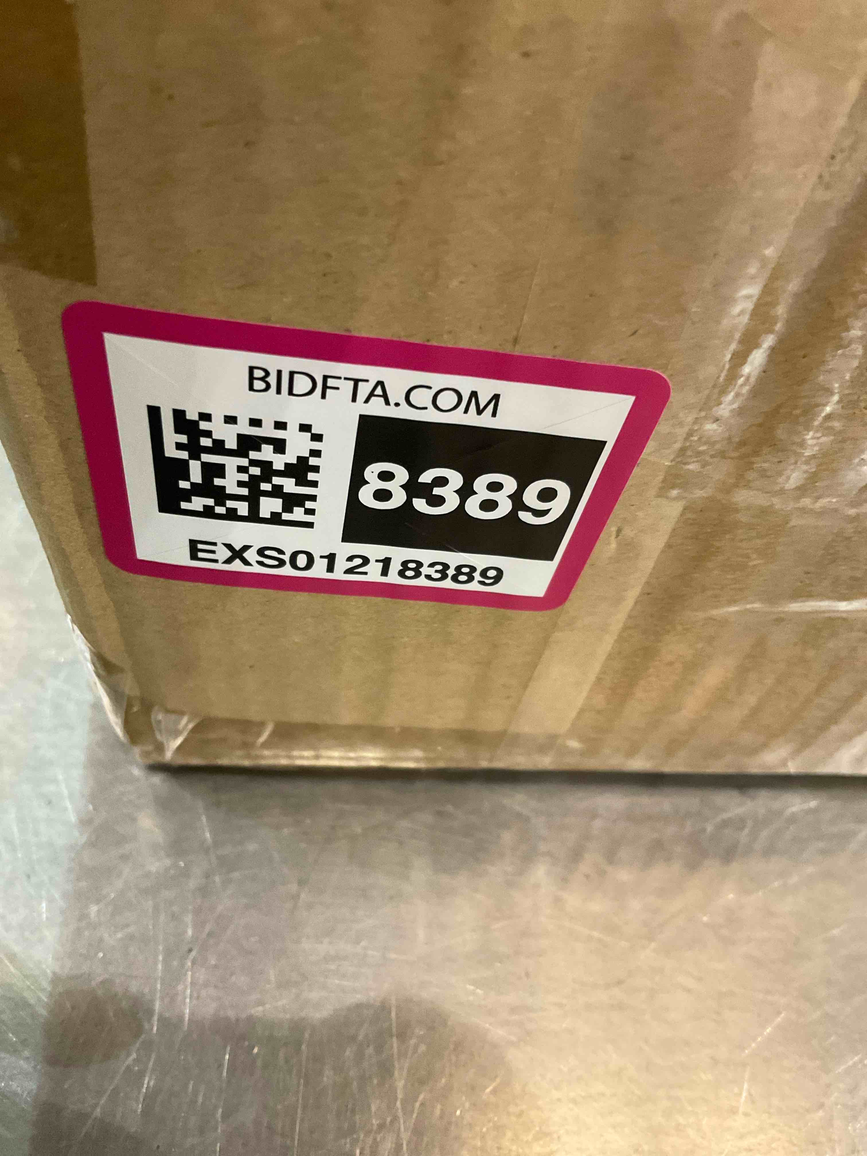 https://s3.amazonaws.com/lotting-images-prod/BargainHunt/EXS01218389_1713880779992.jpeg
