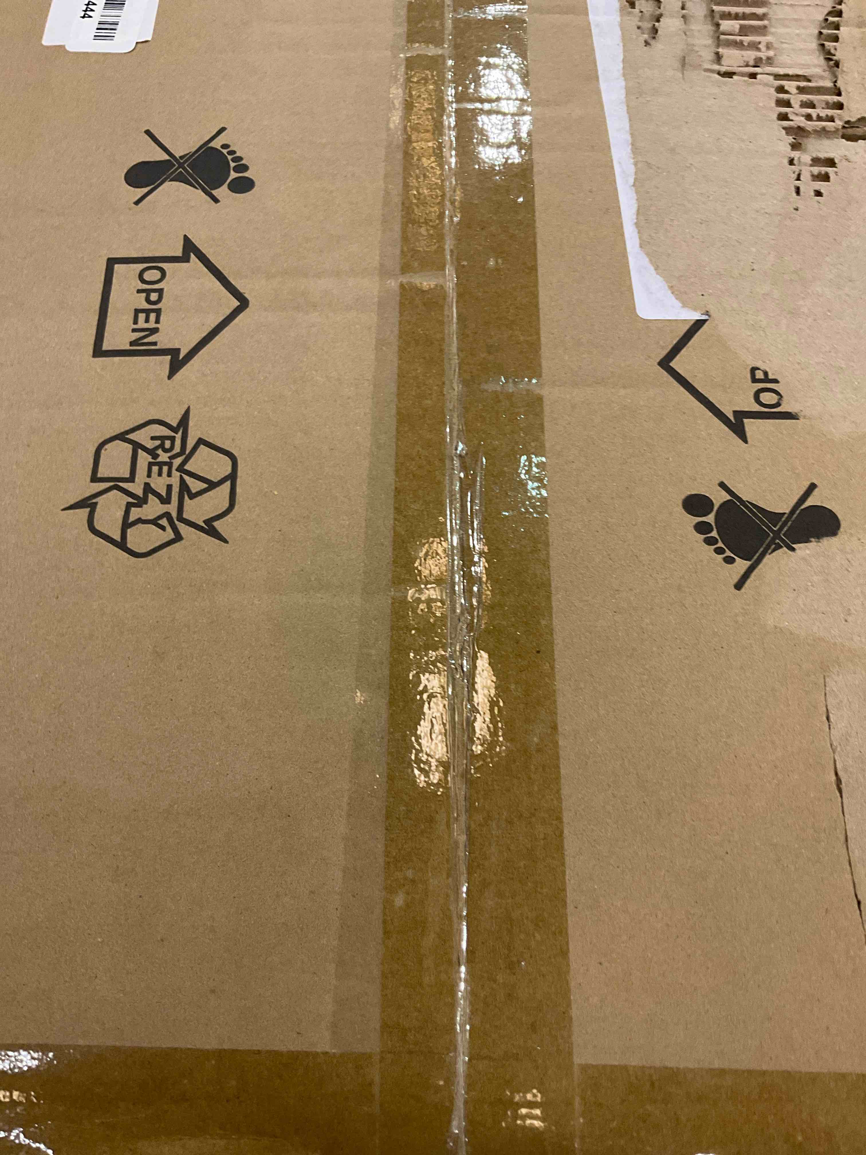 https://s3.amazonaws.com/lotting-images-prod/BargainHunt/EXS01218574_1711477563016.jpeg