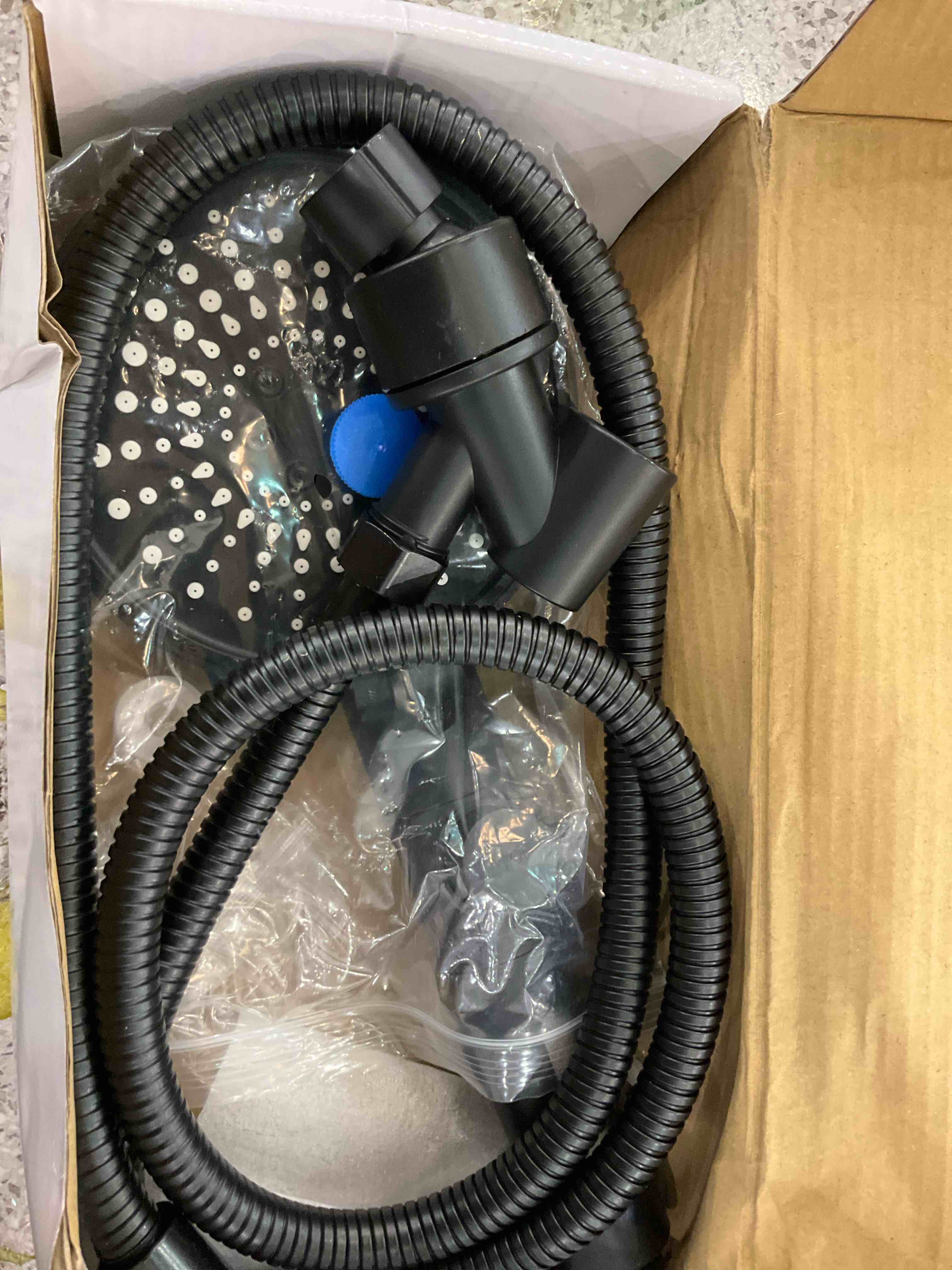 https://s3.amazonaws.com/lotting-images-prod/BargainHunt/EXS01218578_1711478542835.jpeg