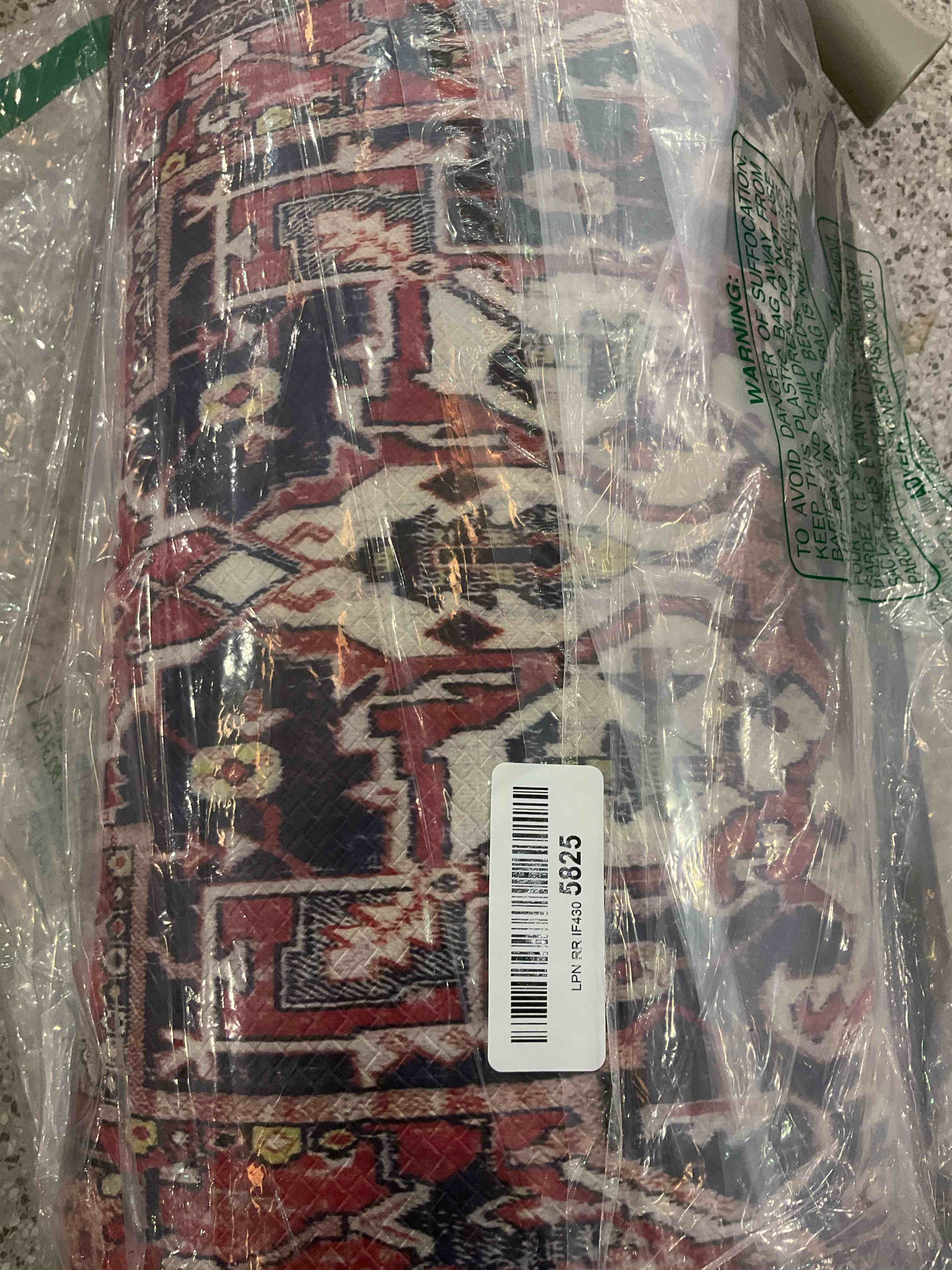 https://s3.amazonaws.com/lotting-images-prod/BargainHunt/EXS01218665_1711565666744.jpeg