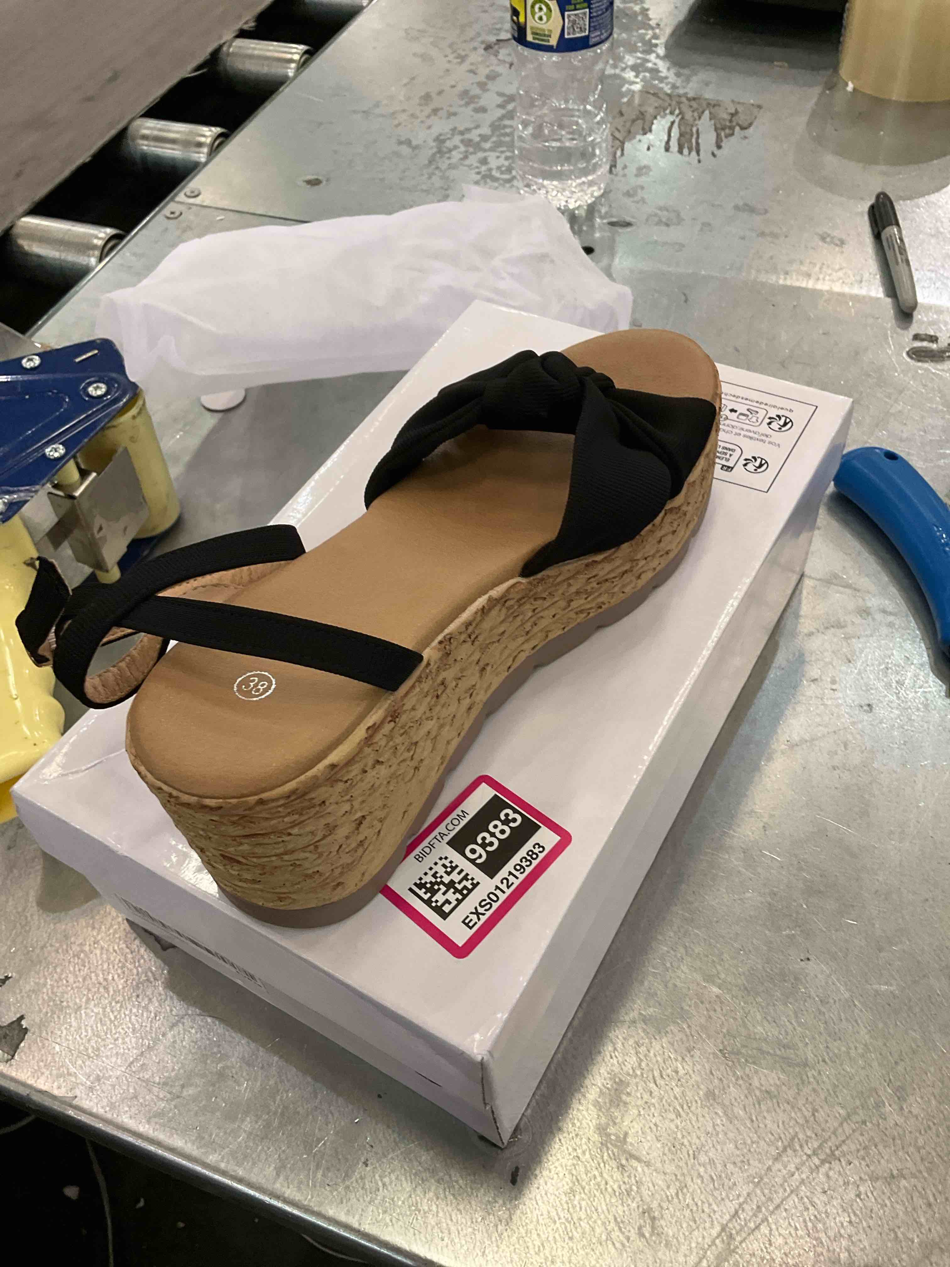 beach wedges black bow 